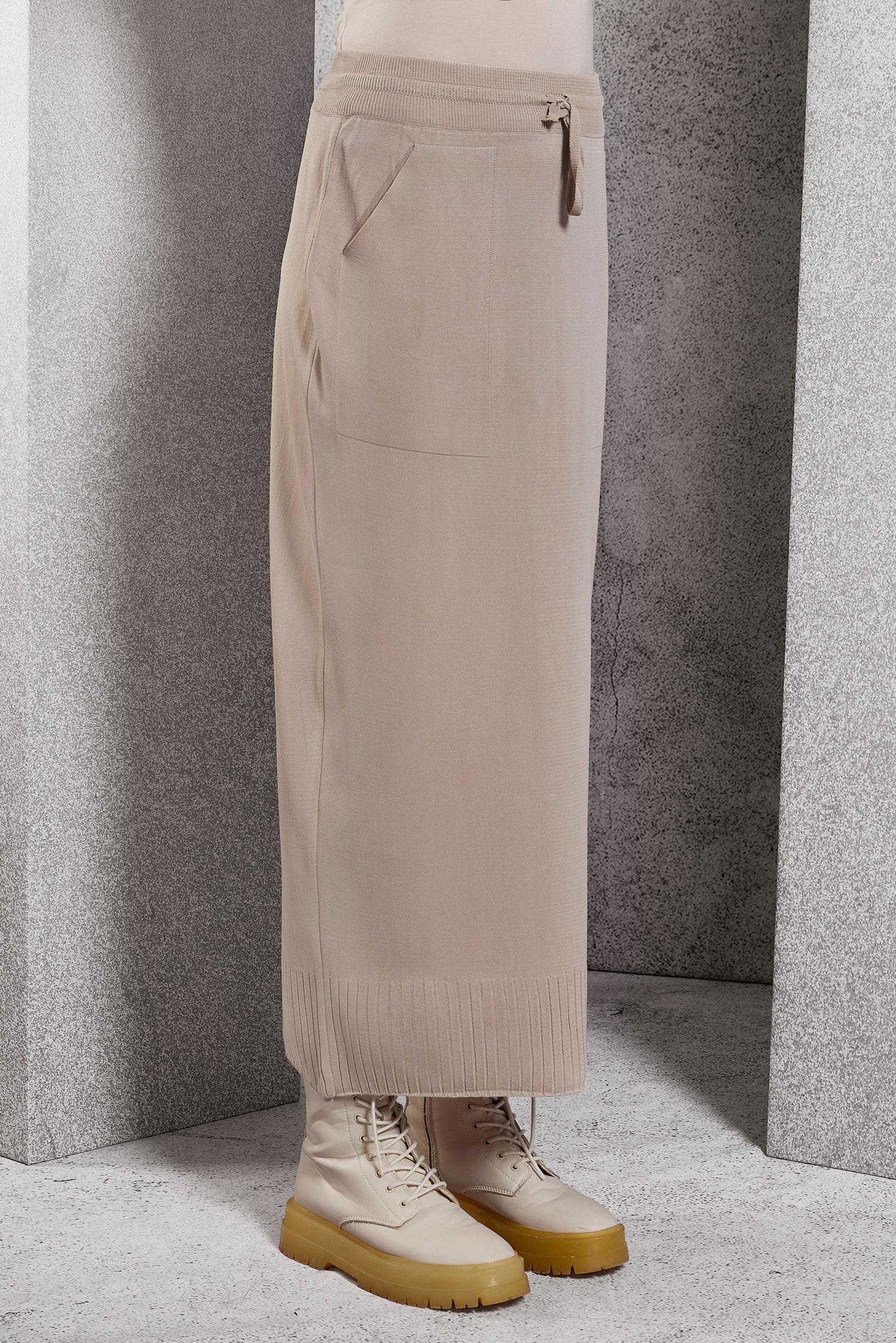 Hijab clothing BEIGE KNITWEAR SKIRT 60612