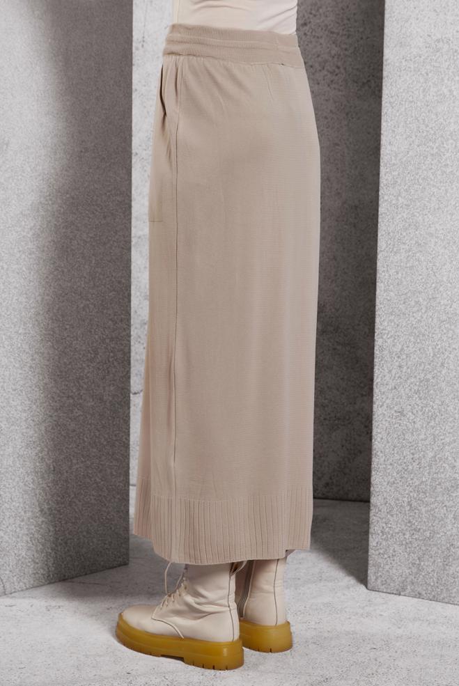 Tesettür giyim BEJ TRİKO ETEK 60612 - ALVİNA