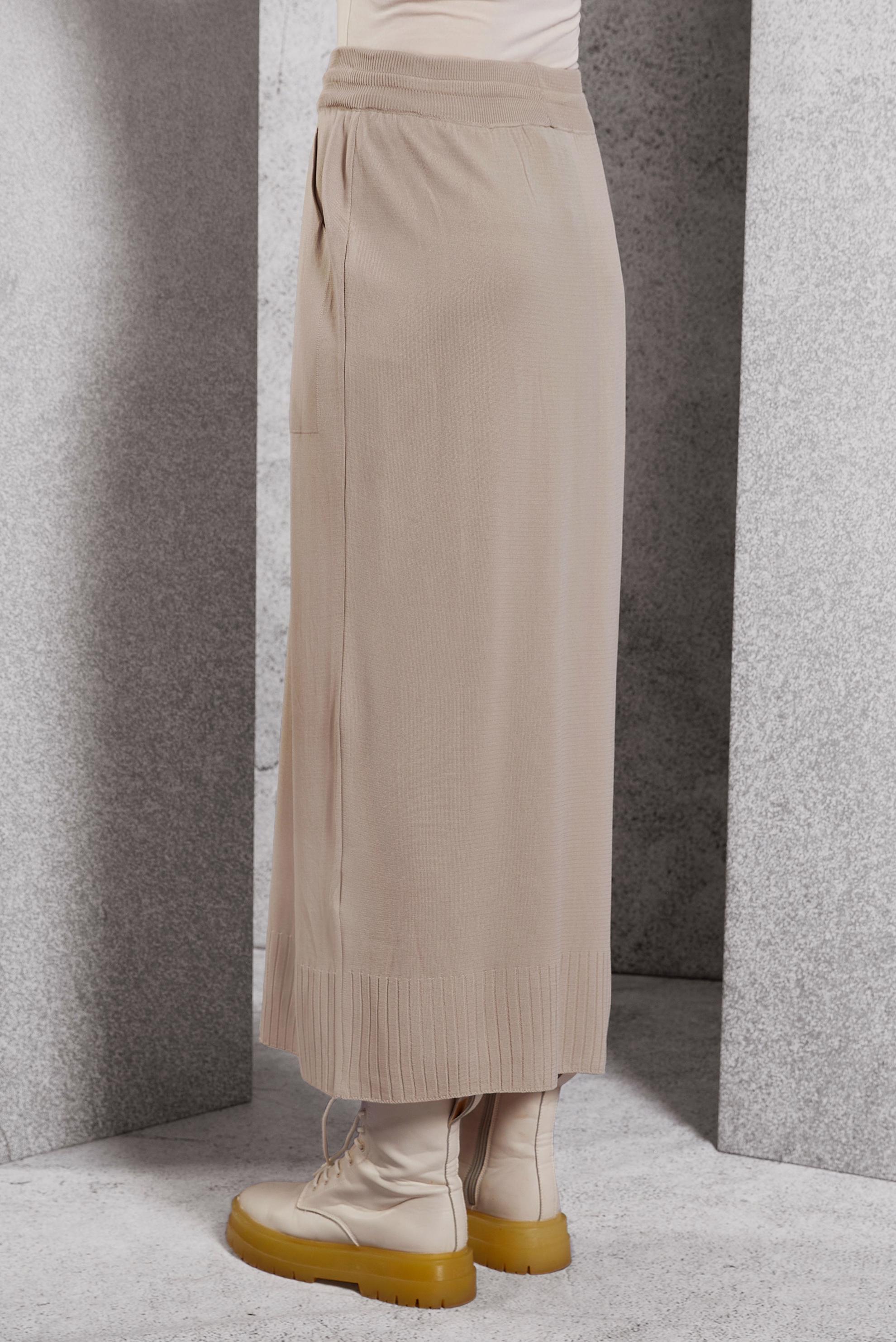 Hijab clothing BEIGE KNITWEAR SKIRT 60612