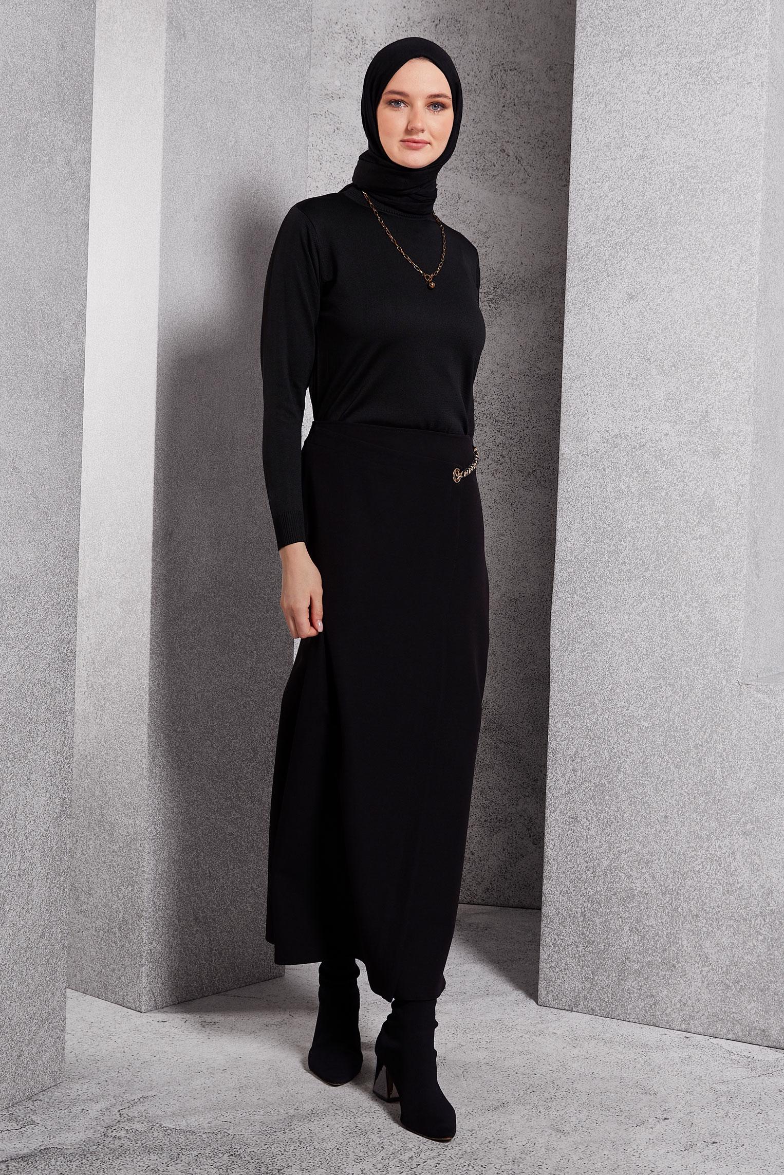 Hijab clothing BLACK SKIRT WITH CHAIN DETAIL 60620