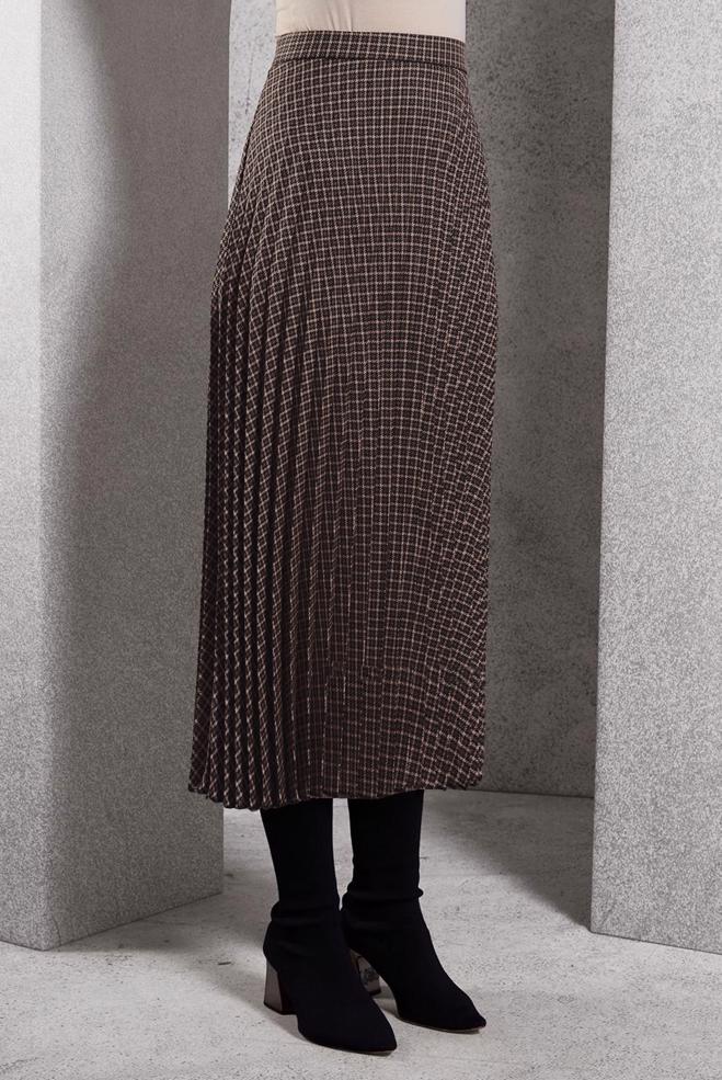 Tesettür giyim SİYAH PİLİSELİ TESETTÜR ETEK 60627 - ALVİNA