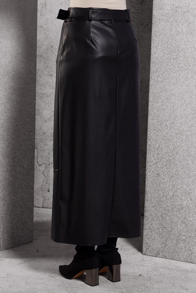 Tesettür giyim SİYAH KEMERLİ SUNİ DERİ ETEK 60638 - ALVİNA