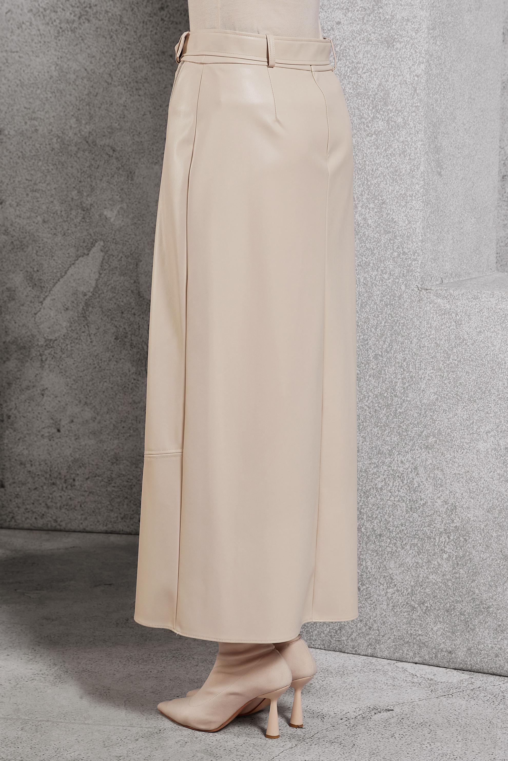 Tesettür giyim BEJ KEMERLİ SUNİ DERİ ETEK 60638