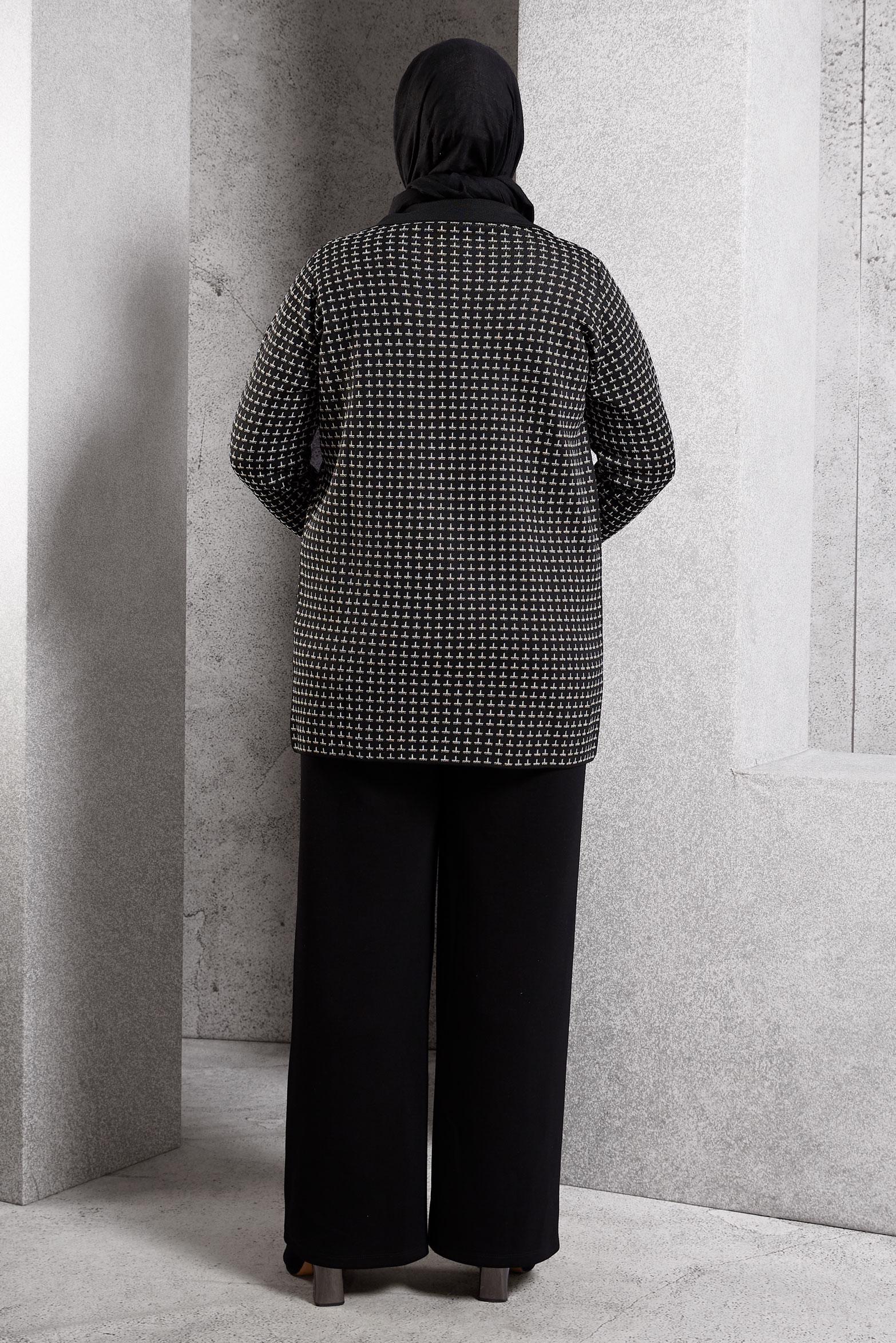 Tesettür giyim SİYAH DESENLİ TRİKO HIRKA 20616