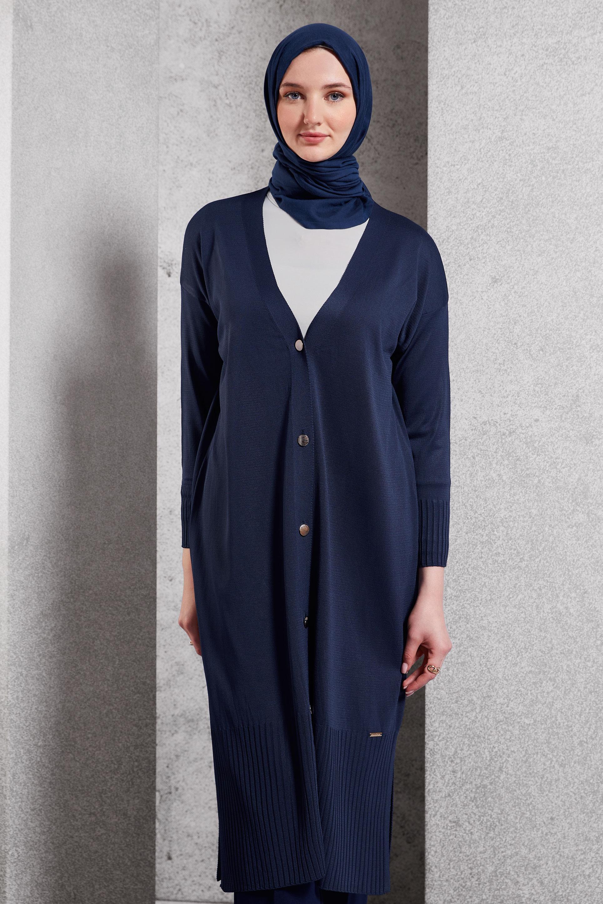 Tesettür giyim LACİVERT UZUN TRİKO HIRKA 45000