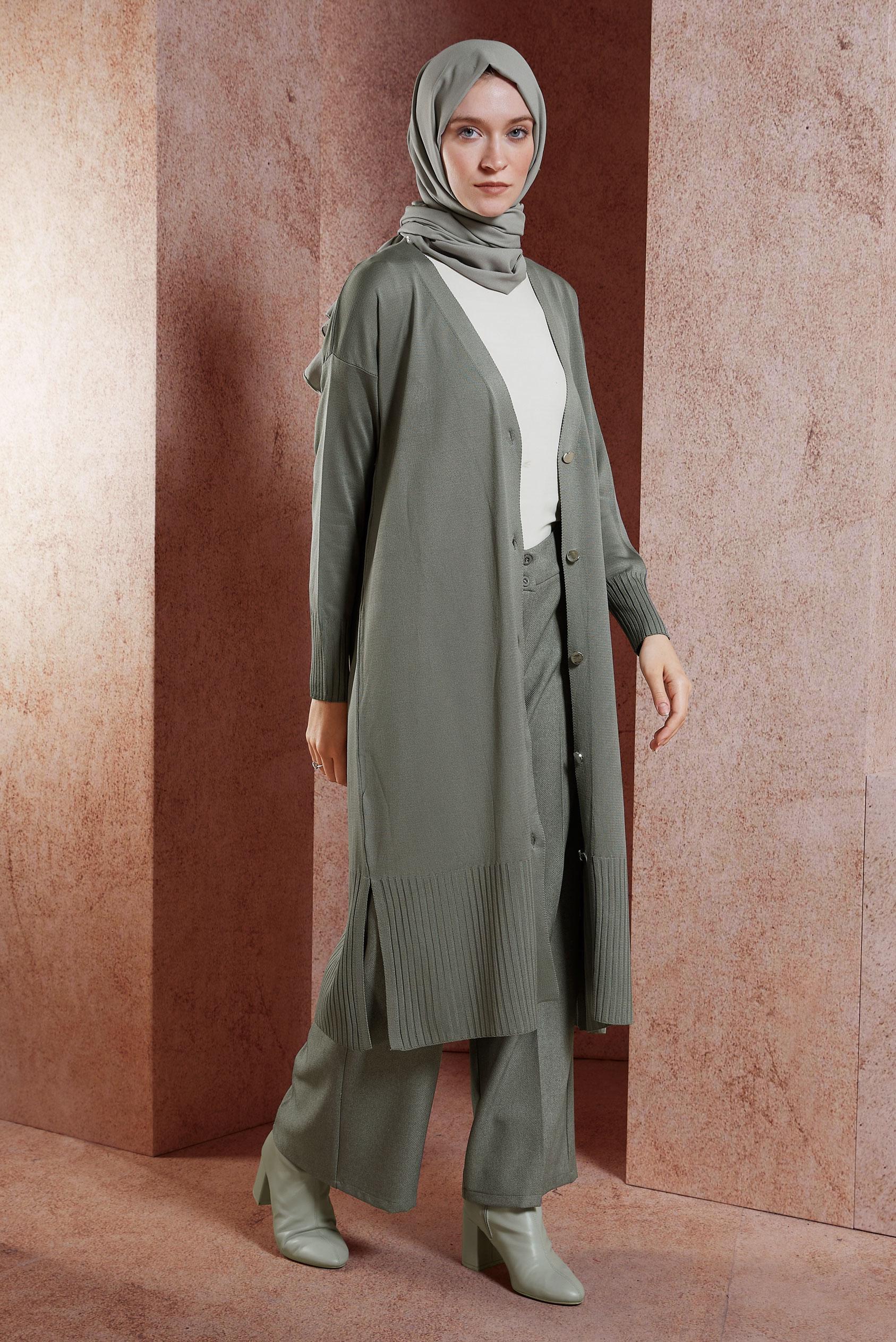 Vêtements hijab GRIS CARDIGAN LONG EN MAILLE 45000