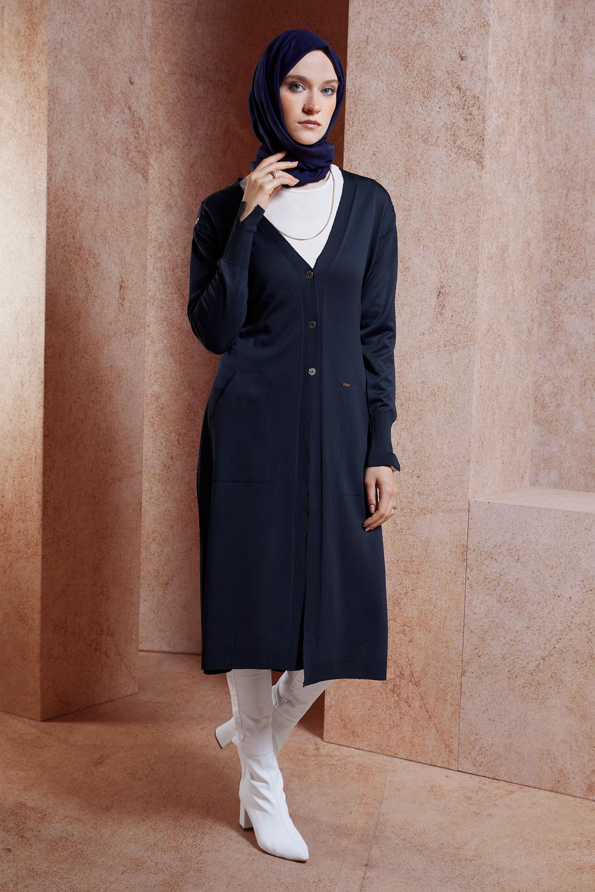 Vêtements hijab BLEU MARINE CARDIGAN EN MAILLE AVEC CEINTURE 45001