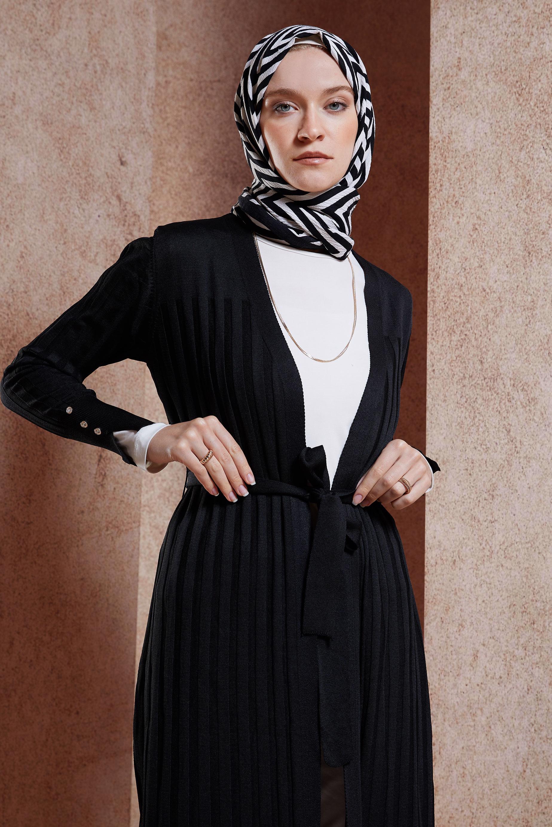 Vêtements hijab NOIR CARDIGAN EN MAILLE AVEC CEINTURE 45002