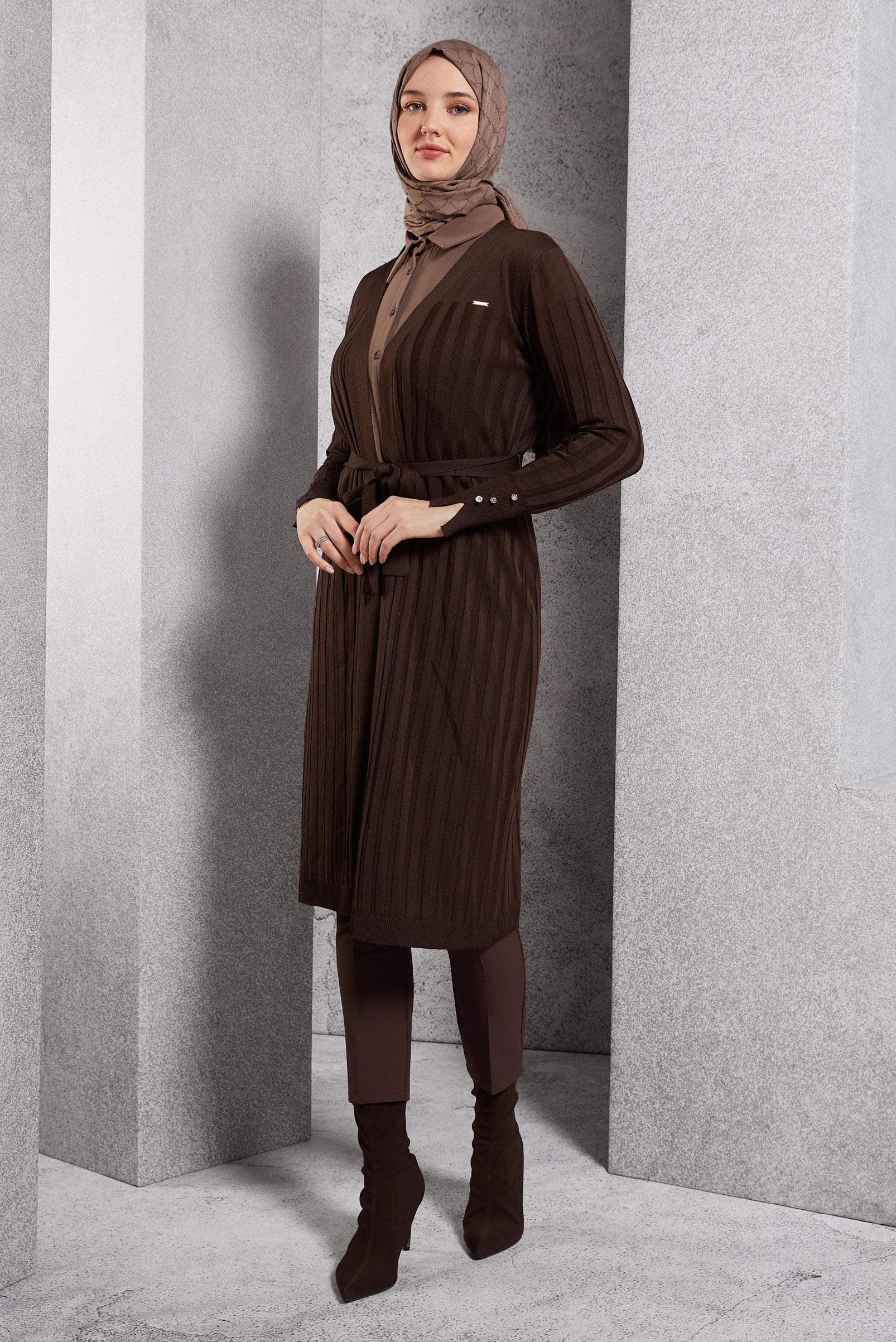 Vêtements hijab BRUN CARDIGAN EN MAILLE AVEC CEINTURE 45002