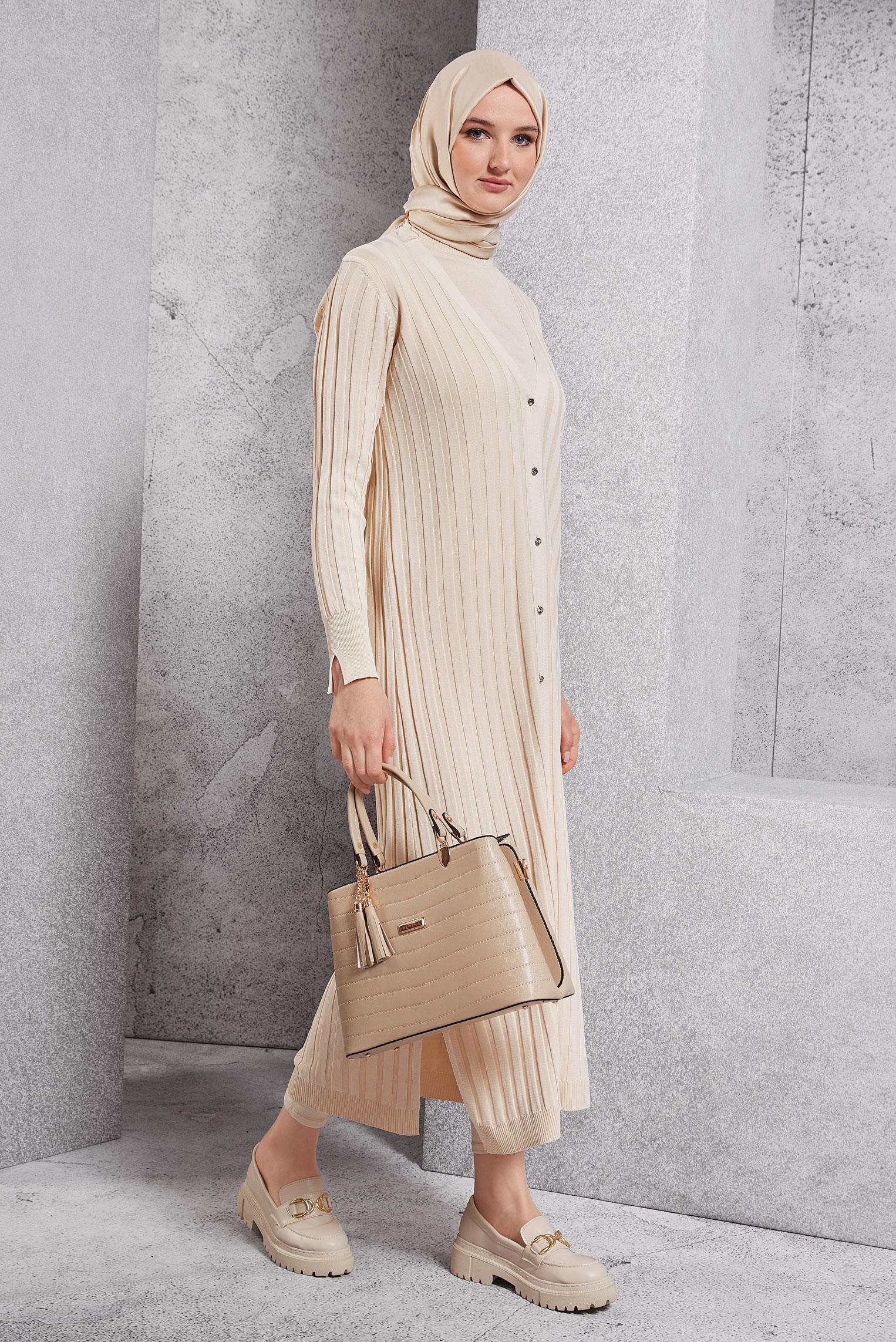 Hijab clothing BEIGE LONG KNITWEAR CARDIGAN 45017