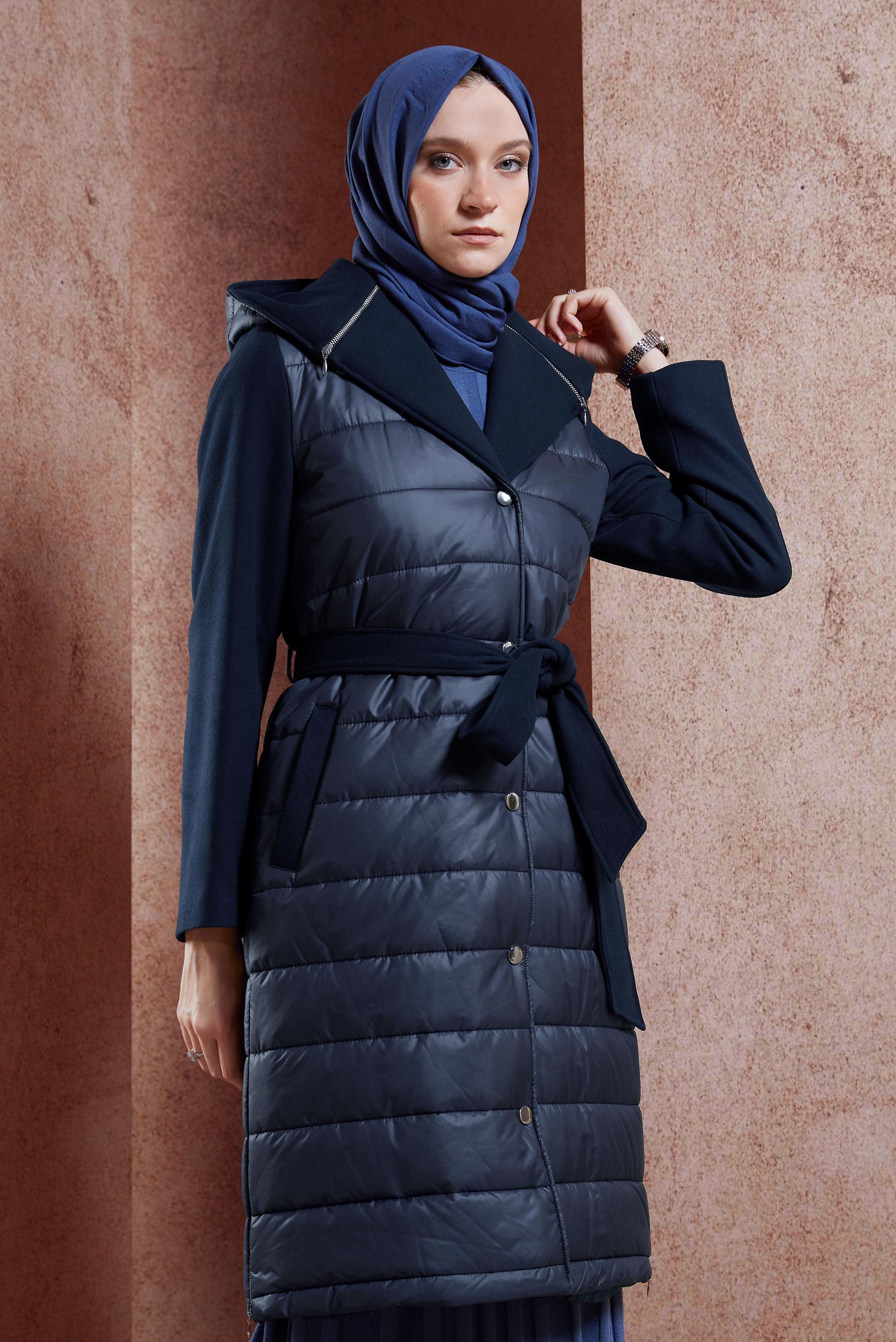 Vêtements hijab BLEU MARINE MANTEAU À CAPUCHE CEINTURÉ 90509