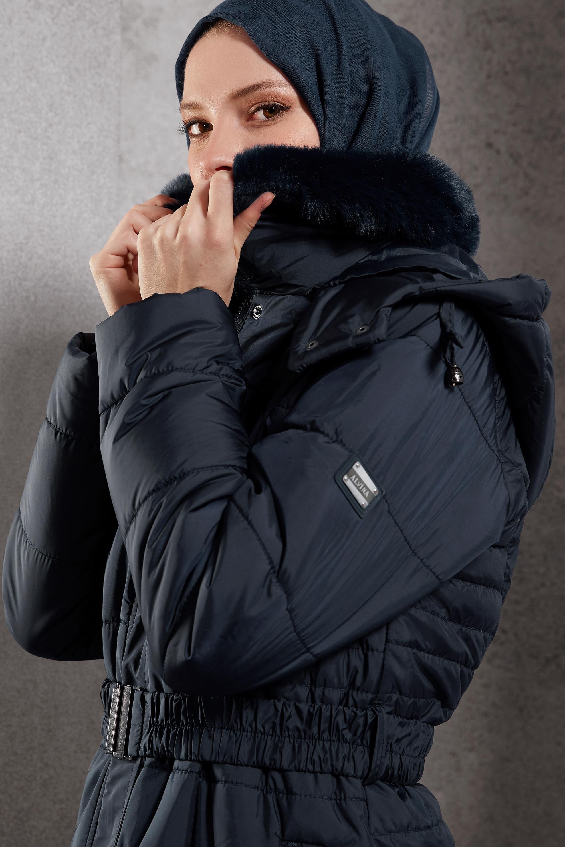 Tesettür giyim LACİVERT KAPÜŞONLU KABAN 90524