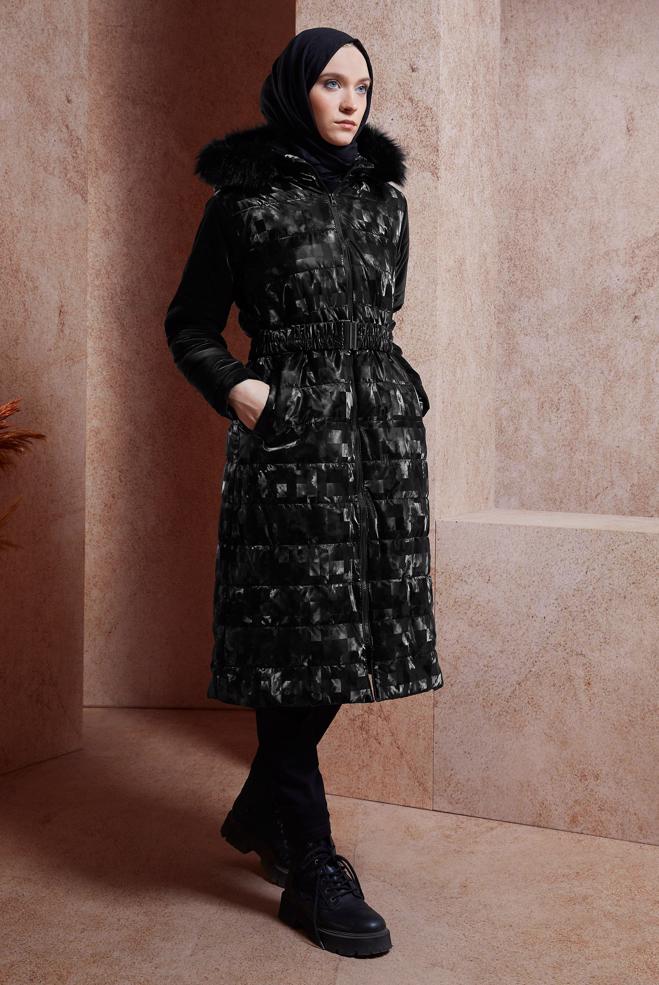 Vêtements hijab NOIR MANTEAU CEINTURÉ À MOTIFS 90525 - ALVİNA