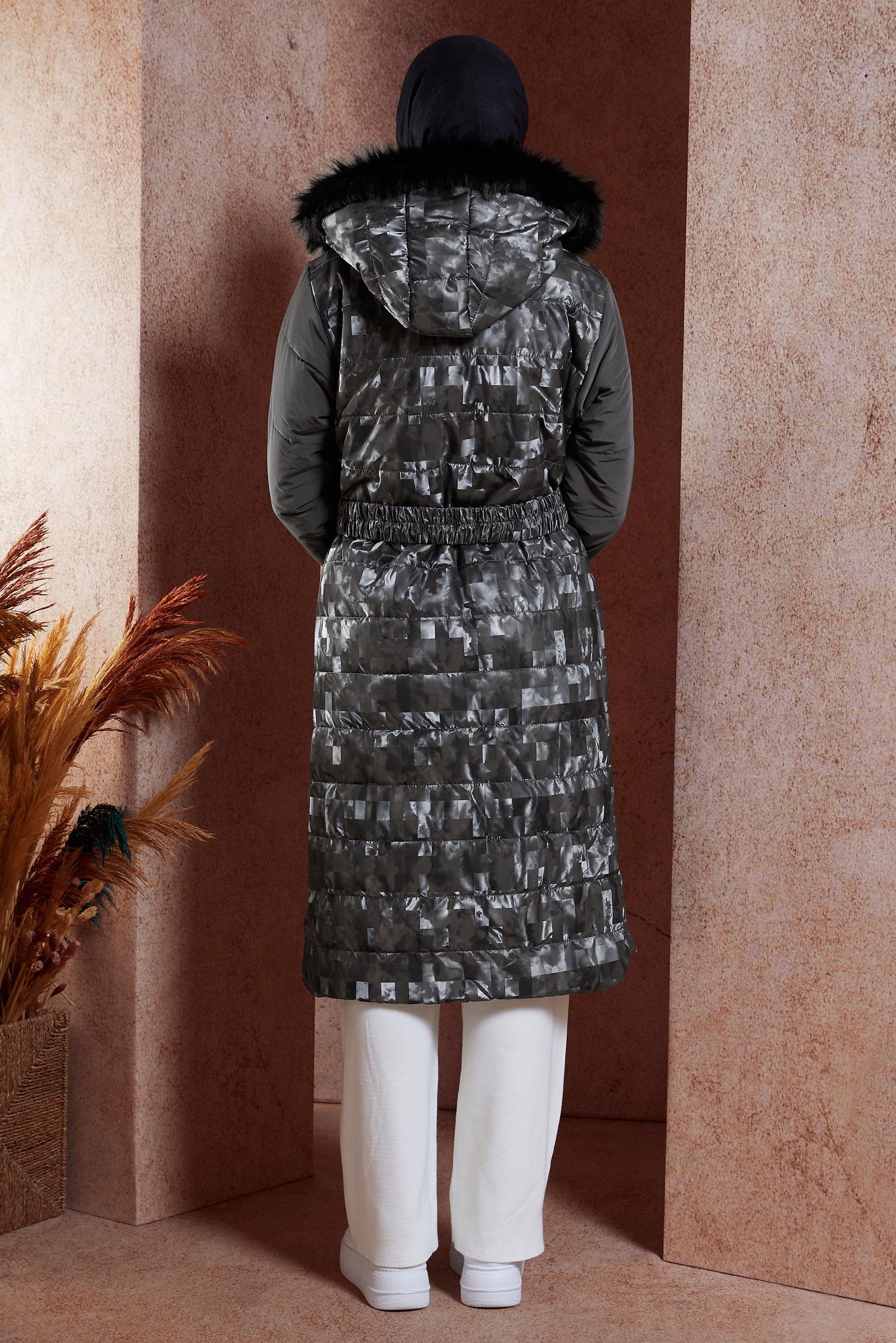 Tesettür giyim GRİ DESENLİ KEMERLİ KABAN 90525