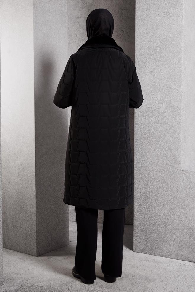 Hijab clothing BLACK FAUX FUR DETAILED COAT 90531 - ALVİNA