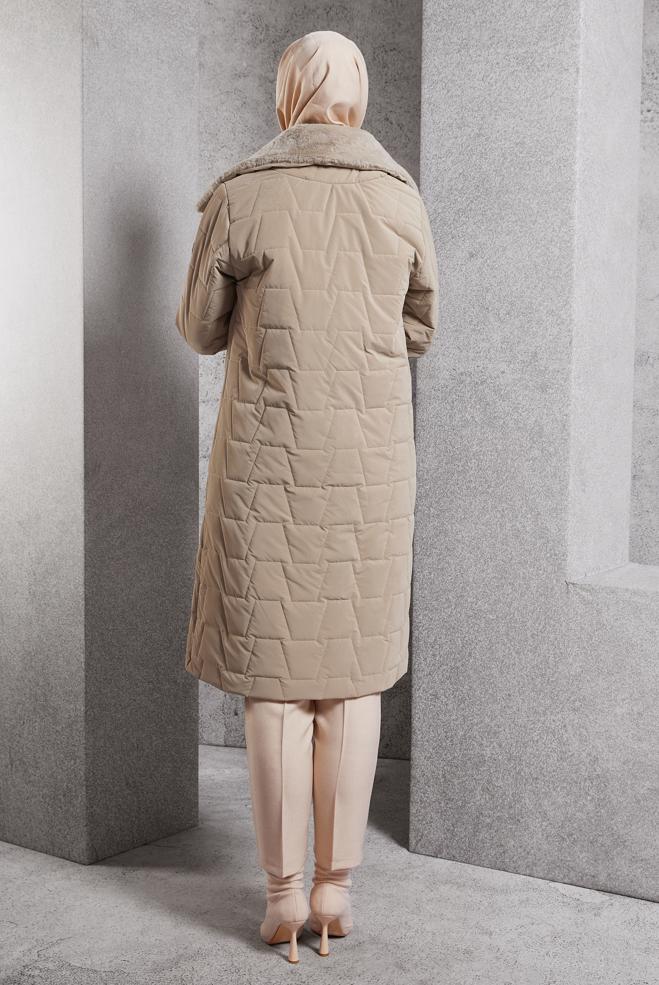 Hijab clothing BROWN FAUX FUR DETAILED COAT 90531 - ALVİNA