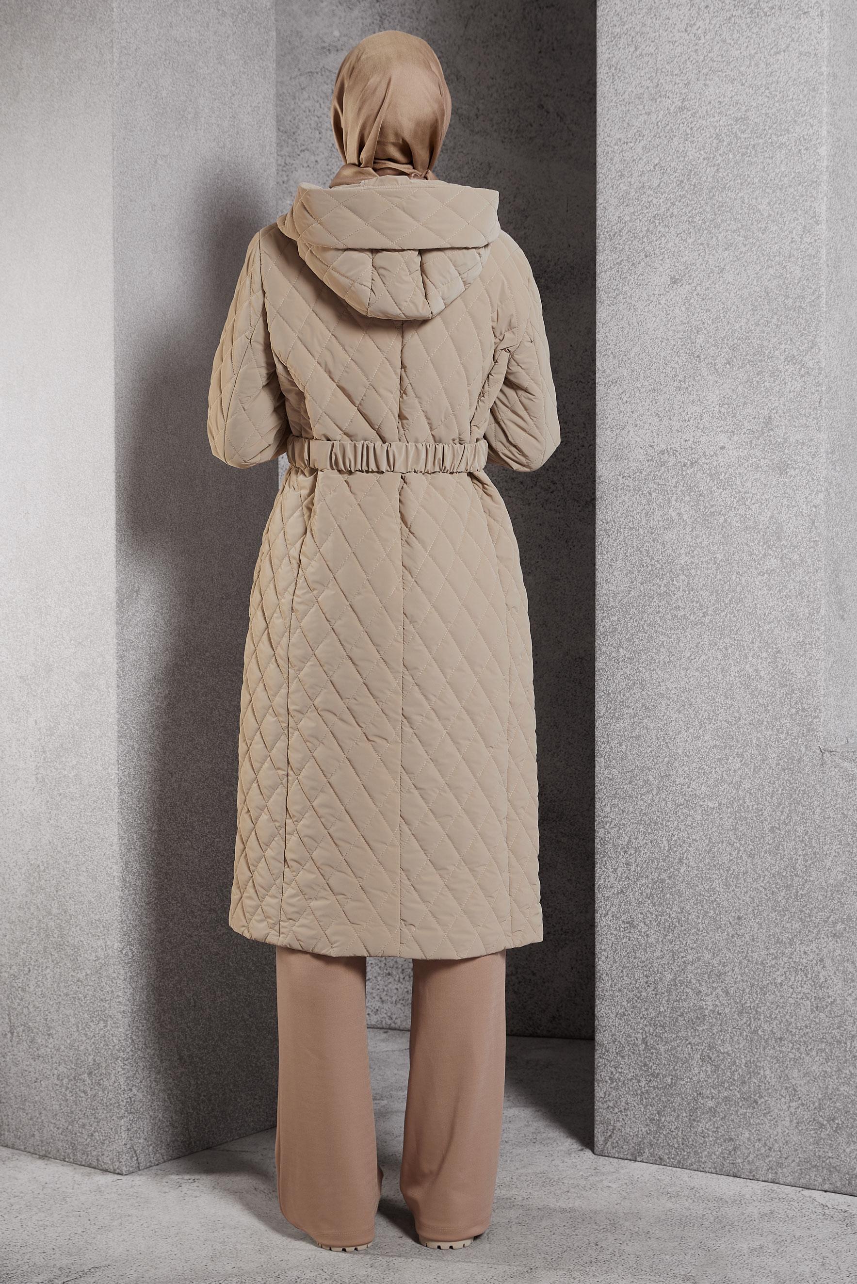 Vêtements hijab BEIGE MANTEAU À CAPUCHE ET CEINTURE 90532