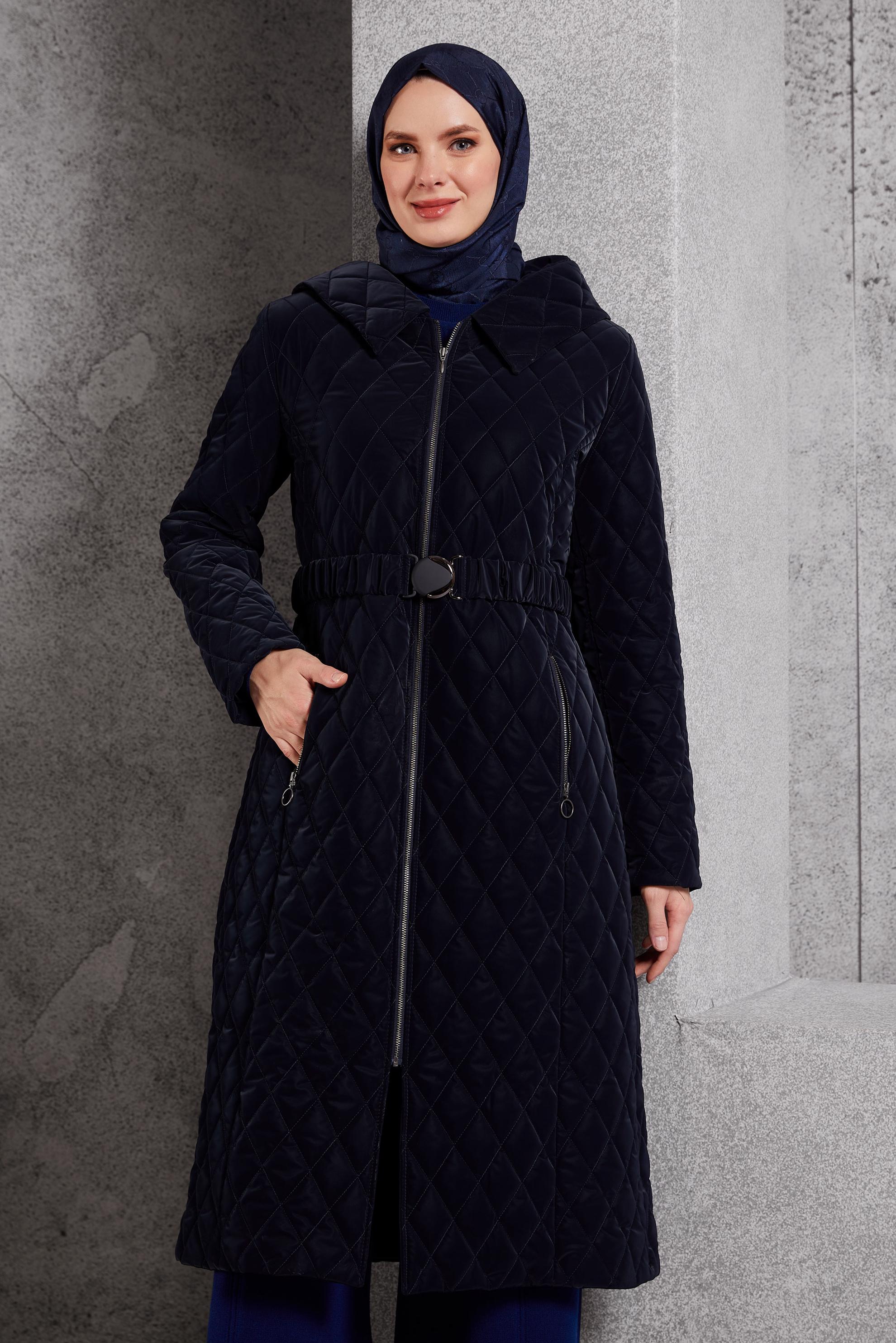 Vêtements hijab BLEU MARINE MANTEAU À CAPUCHE ET CEINTURE 90532
