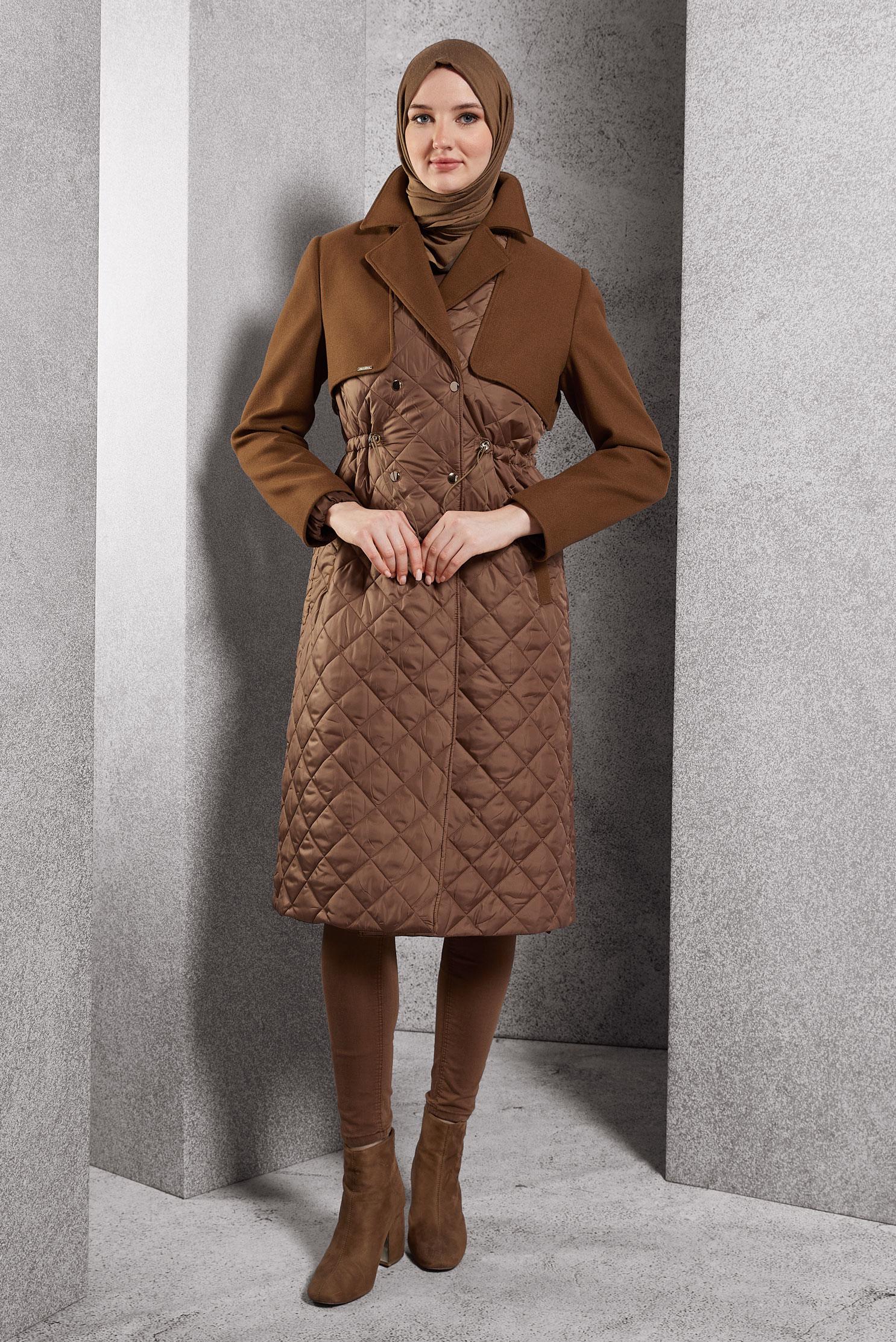Vêtements hijab BRUN MANTEAU MATELASSÉ 90533