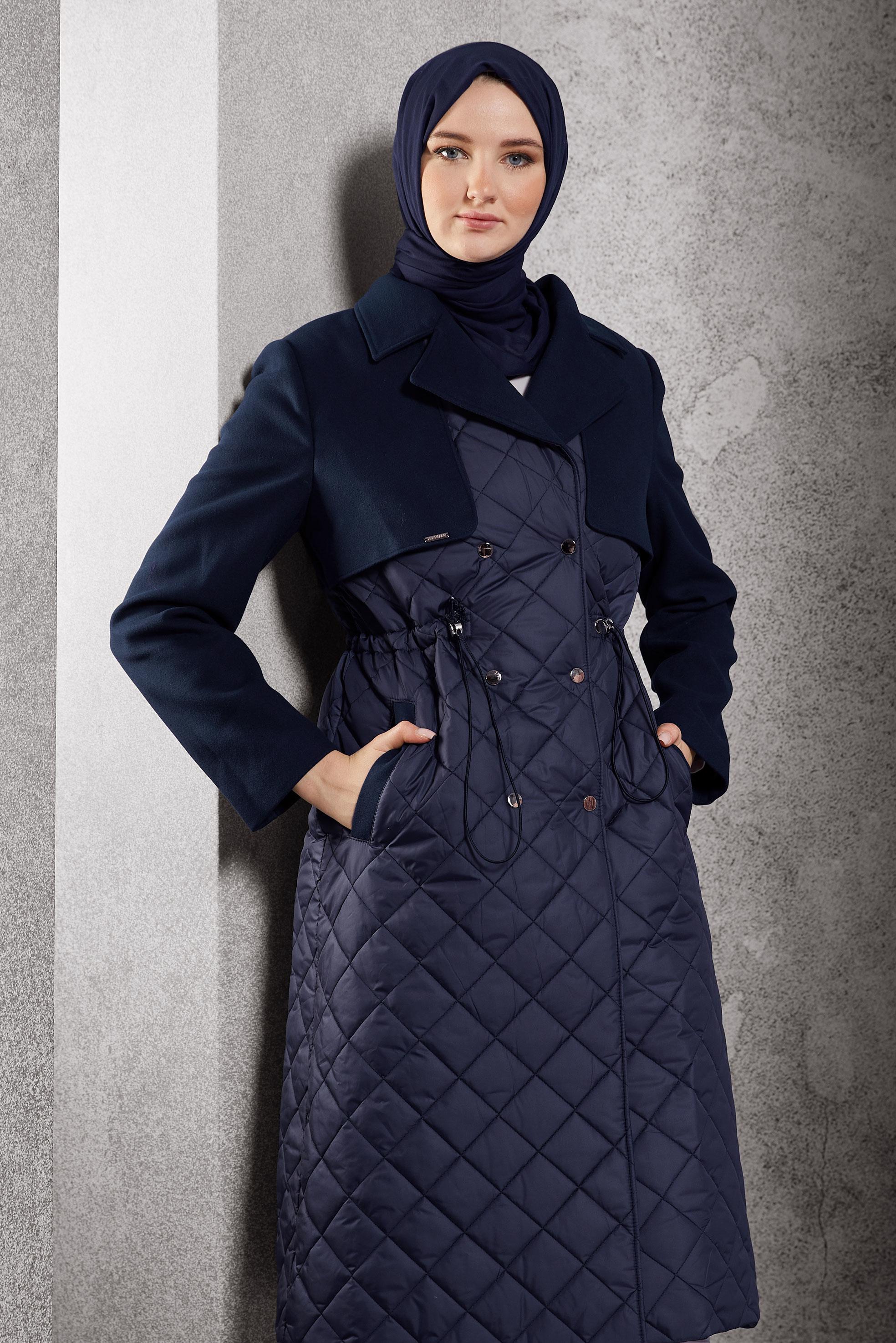 Tesettür giyim LACİVERT KAPİTONE DESENLİ KABAN 90533