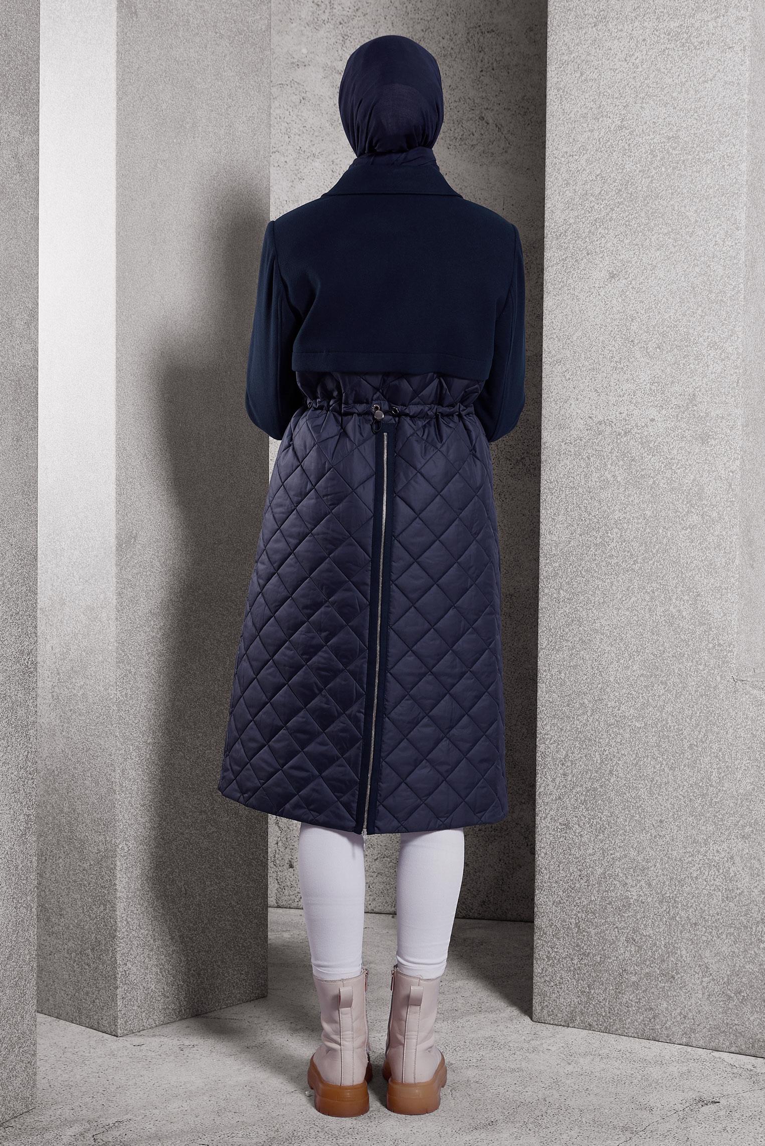 Tesettür giyim LACİVERT KAPİTONE DESENLİ KABAN 90533