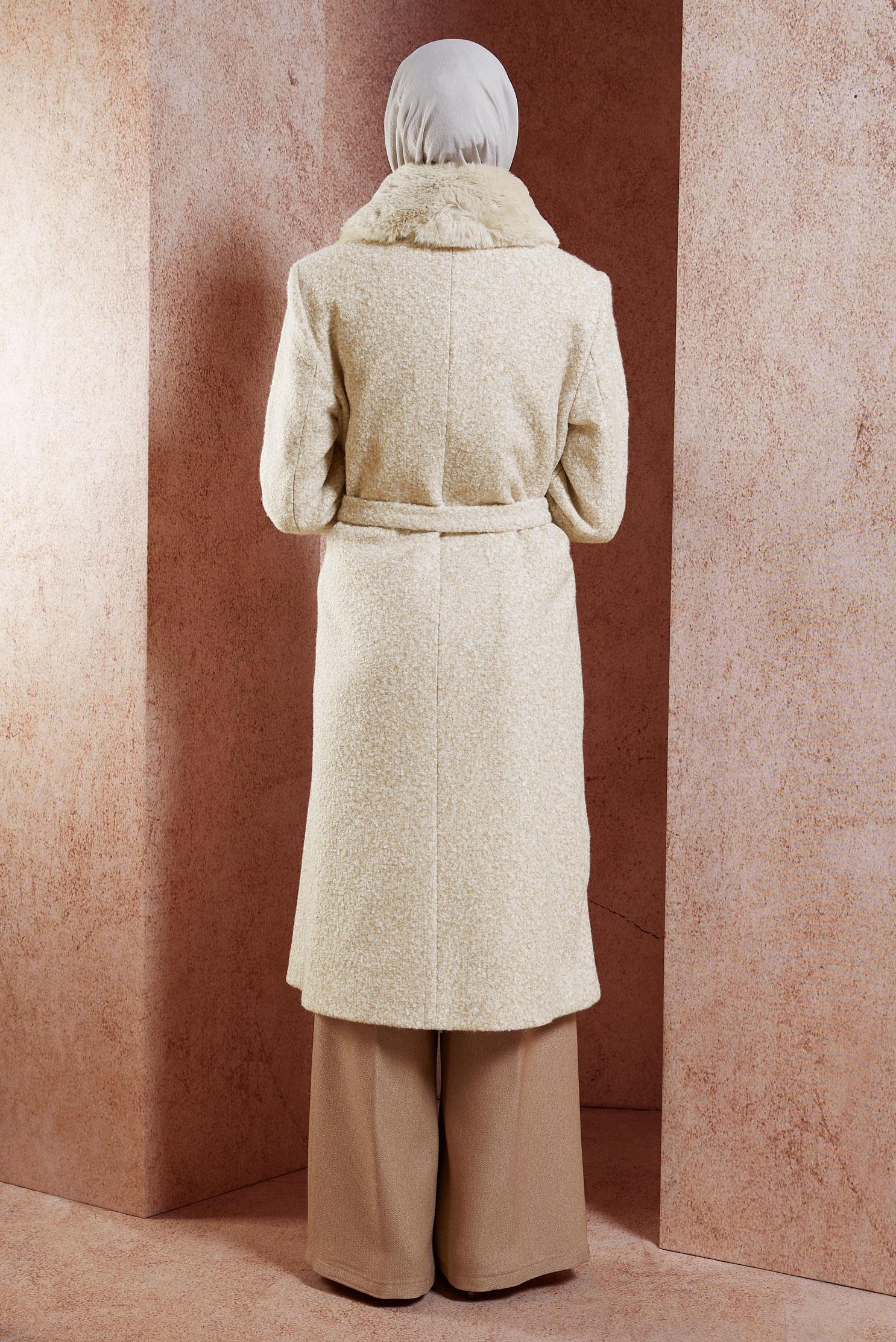 Tesettür giyim BEJ KUŞAKLI KABAN 90536