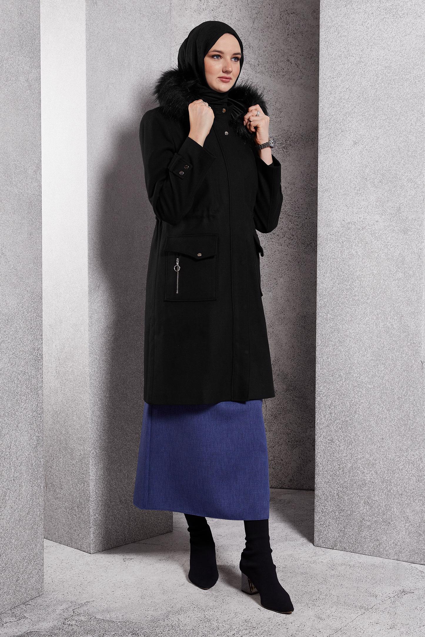 Tesettür giyim SİYAH KAPÜŞONLU KABAN 90543