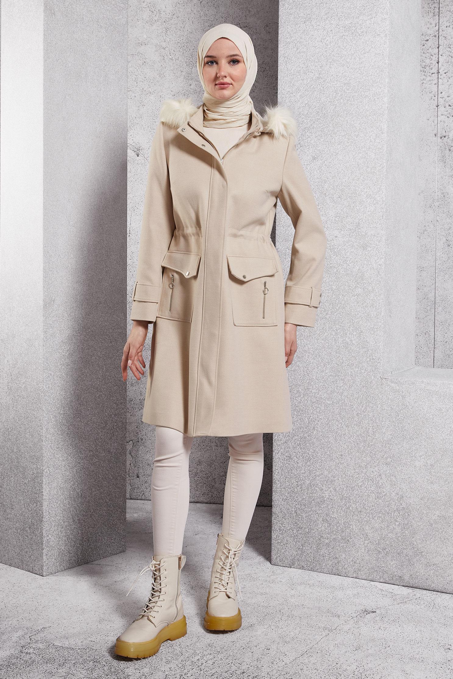 Tesettür giyim BEJ KAPÜŞONLU KABAN 90543