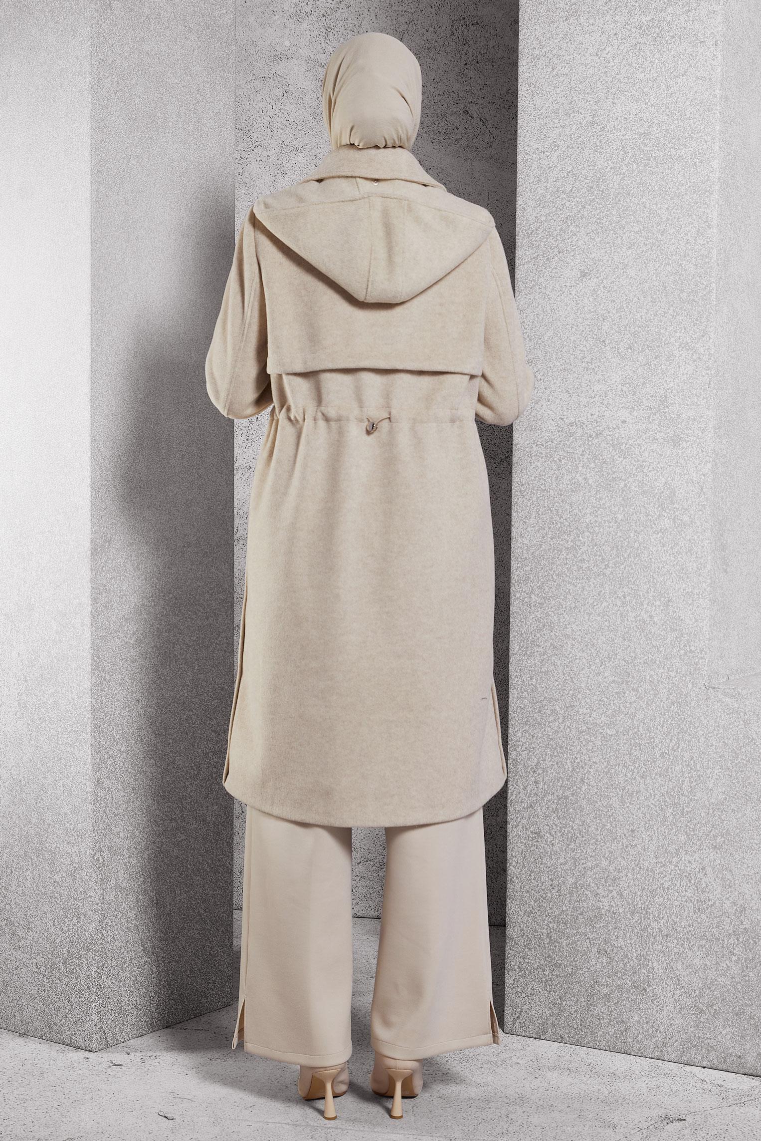 Vêtements hijab ÉCRUE MANTEAU À CAPUCHE 90545