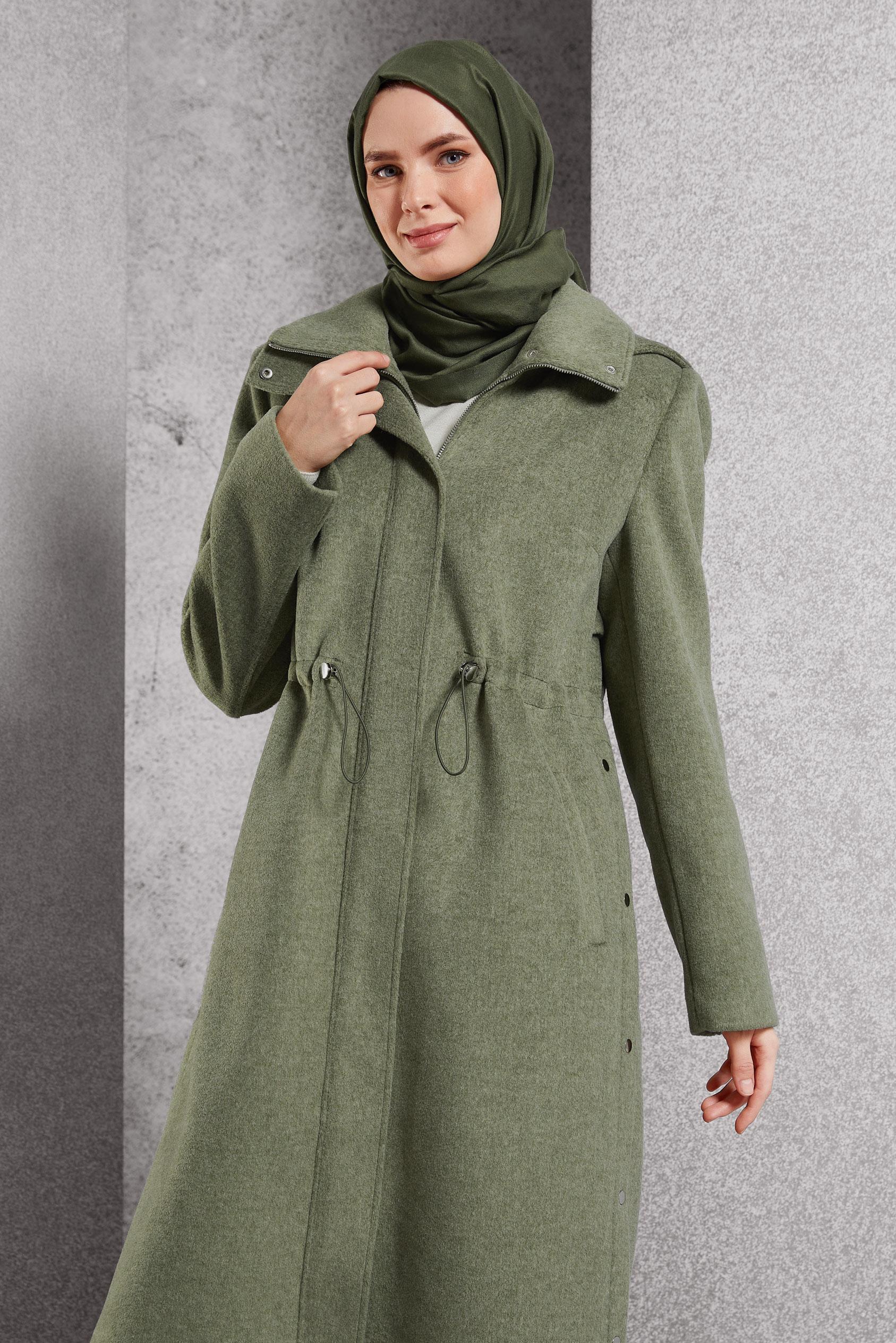 Vêtements hijab VERT MANTEAU À CAPUCHE 90545