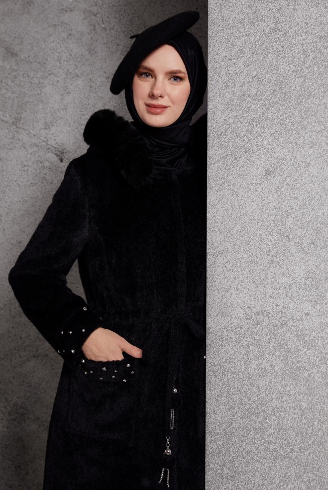 Hijab clothing BLACK FUR DETAILED COAT 90549 - ALVİNA