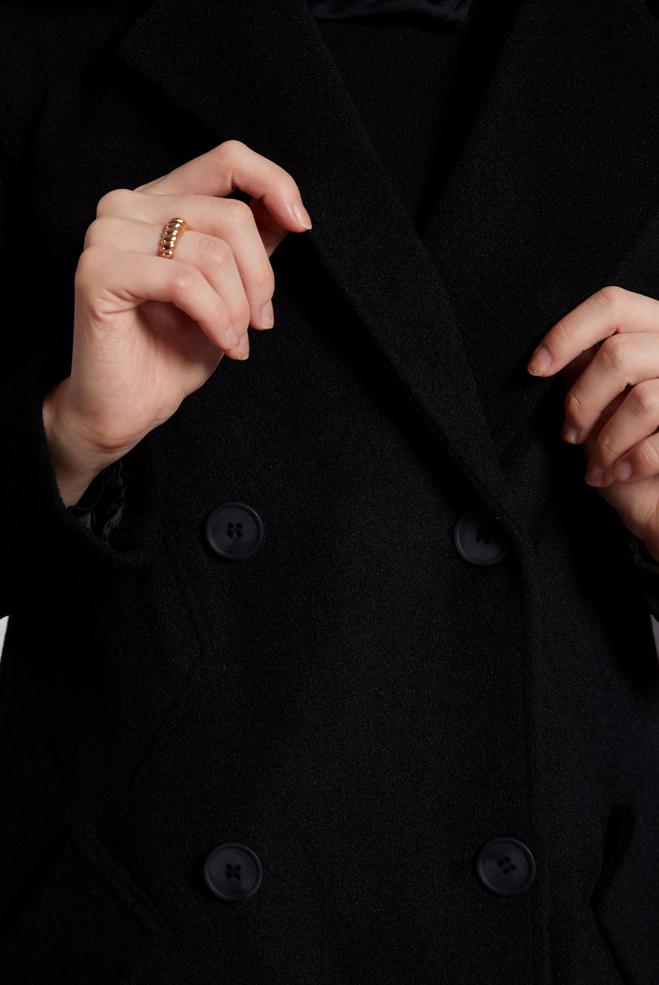 Vêtements hijab NOIR MANTEAU À COL EN FOURRURE 90562 - ALVİNA