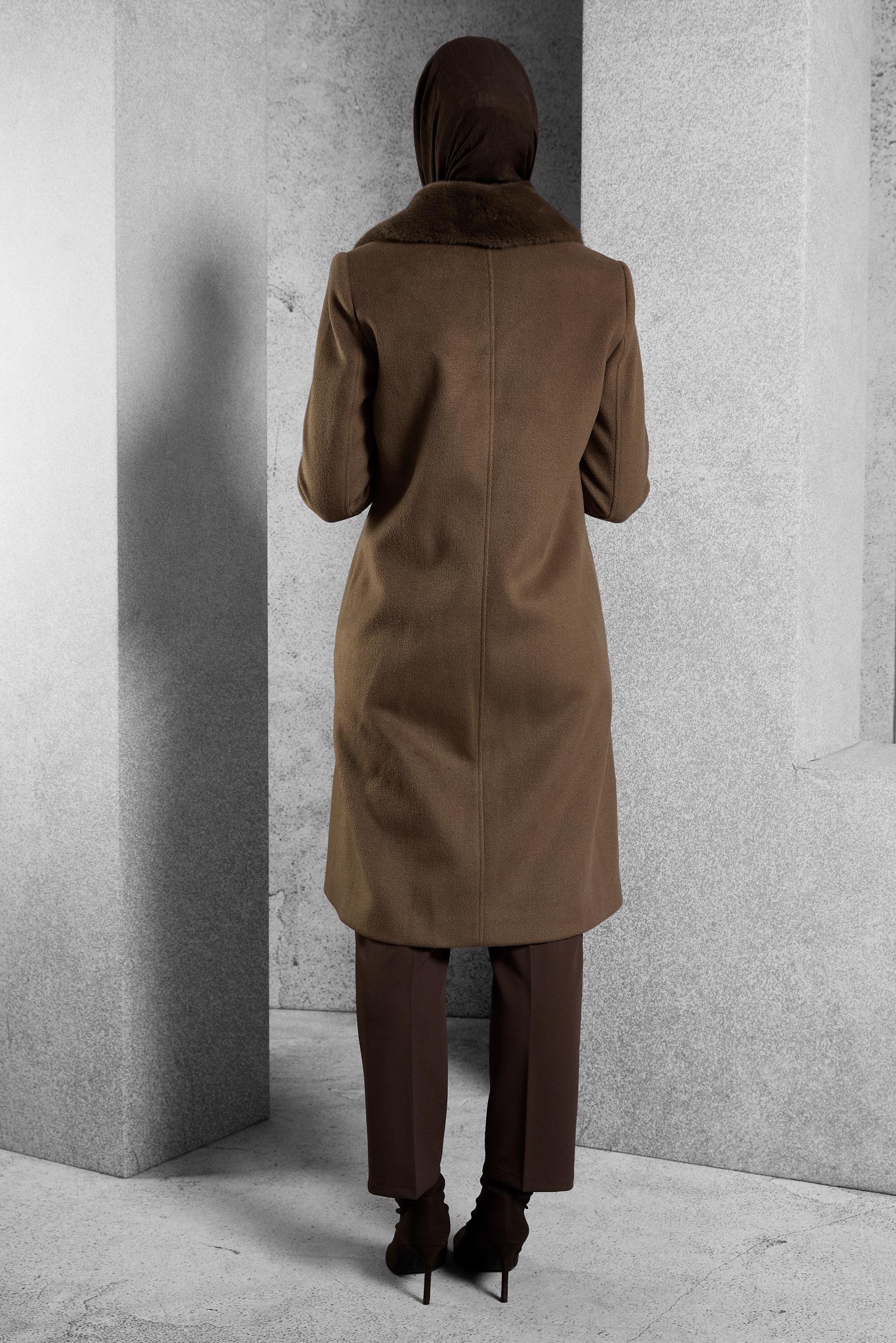 Vêtements hijab BRUN MANTEAU À COL EN FOURRURE 90562