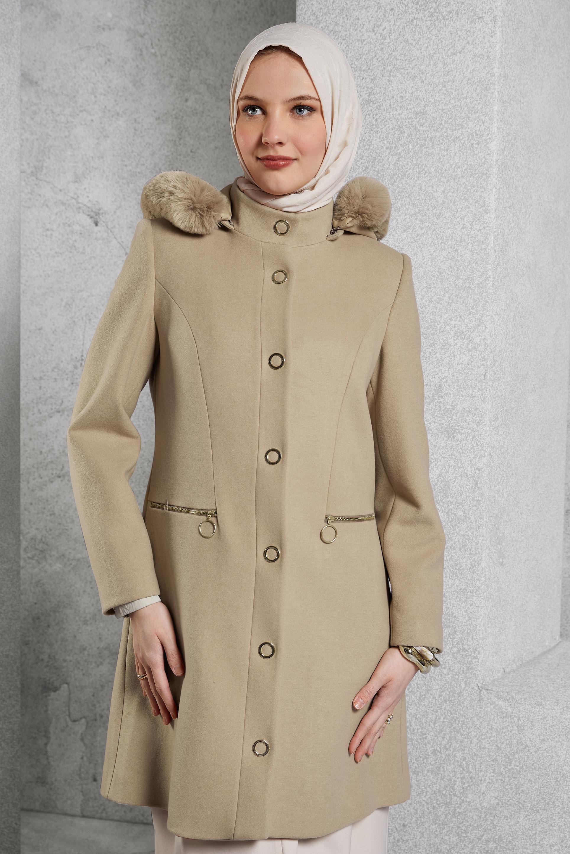 Tesettür giyim BEJ KAPÜŞONLU KABAN 90570