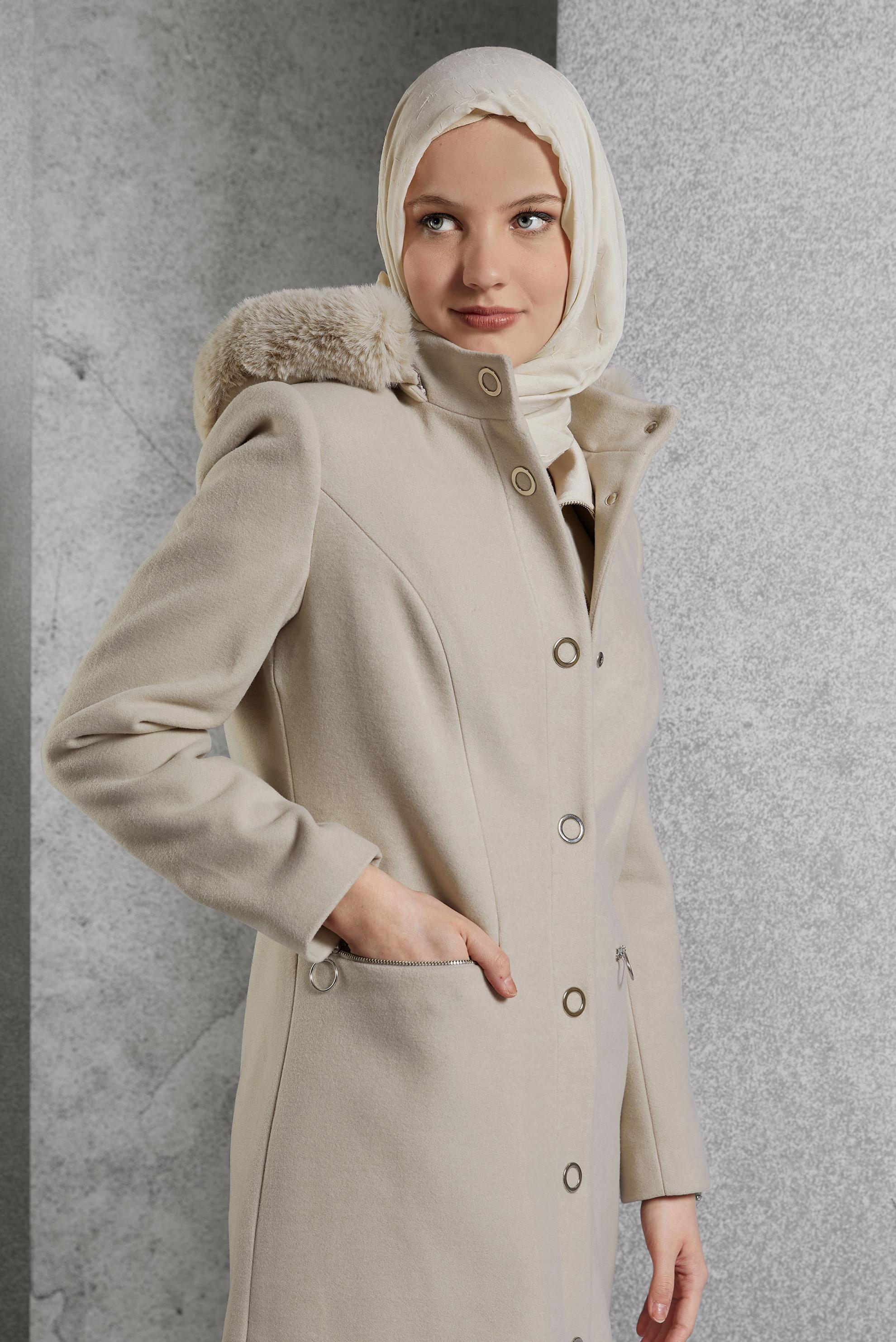 Hijab clothing BEIGE HOODED COAT 90570