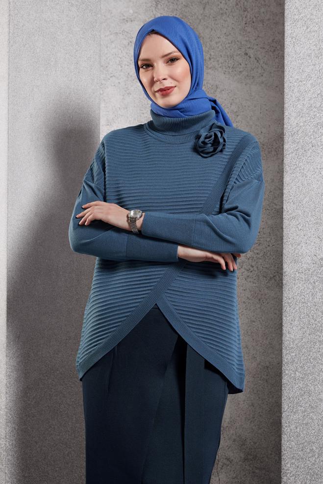 Vêtements hijab BLEU MARINE PULL EN MAILLE COUPE ASYMÉTRIQUE 44912 - ALVİNA