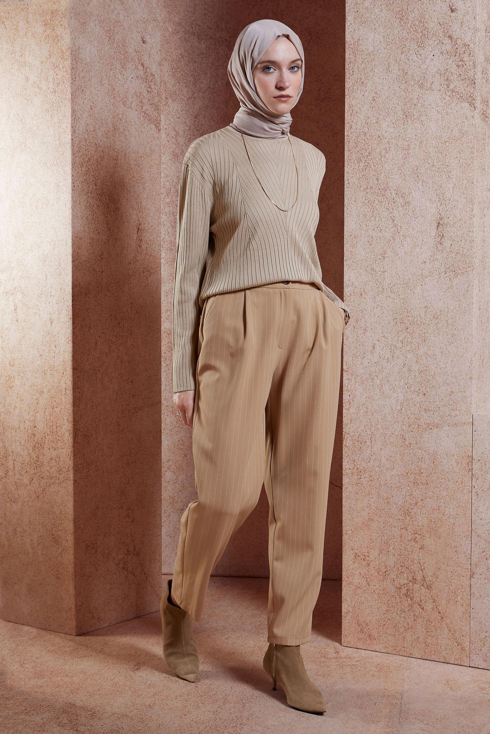 Tesettür giyim BEJ BİSİKLET YAKA TRİKO KAZAK 45004