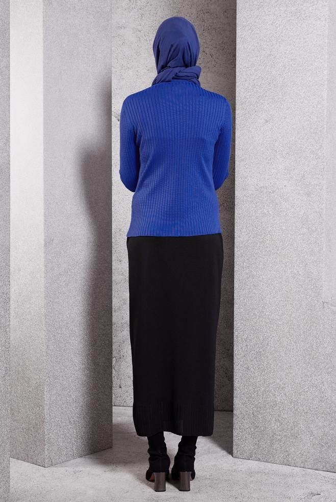 Vêtements hijab BLEU MARINE PULL EN MAILLE À COL RAS DU COU 45004 - ALVİNA