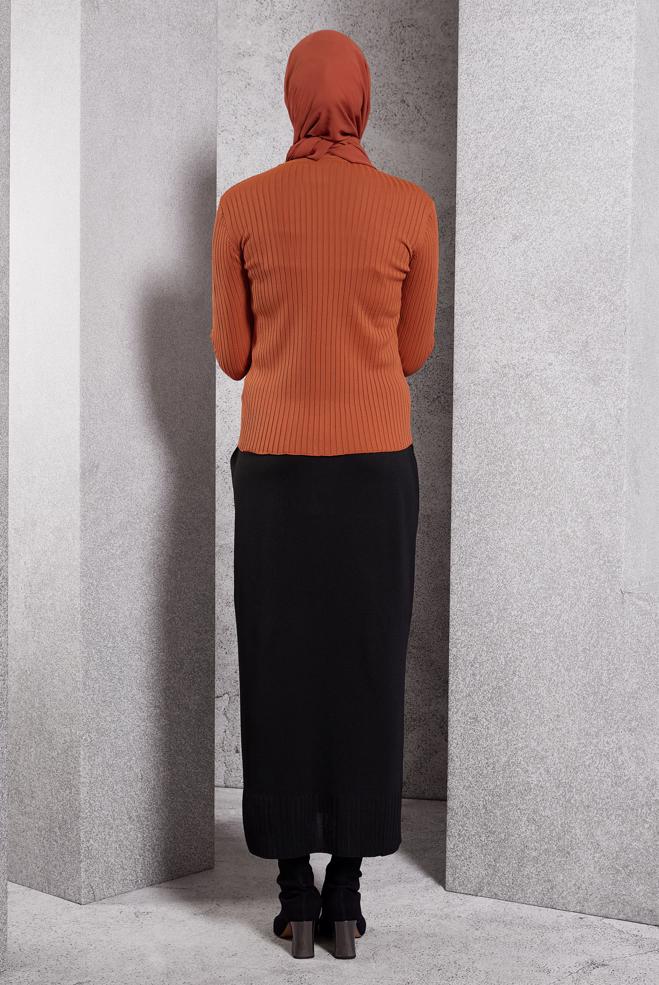 Vêtements hijab ORANGE PULL EN MAILLE À COL RAS DU COU 45004 - ALVİNA