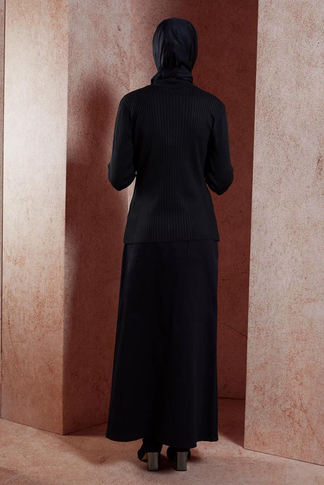 Tesettür giyim SİYAH DÜĞME DETAYLI TRİKO KAZAK 45005 - ALVİNA