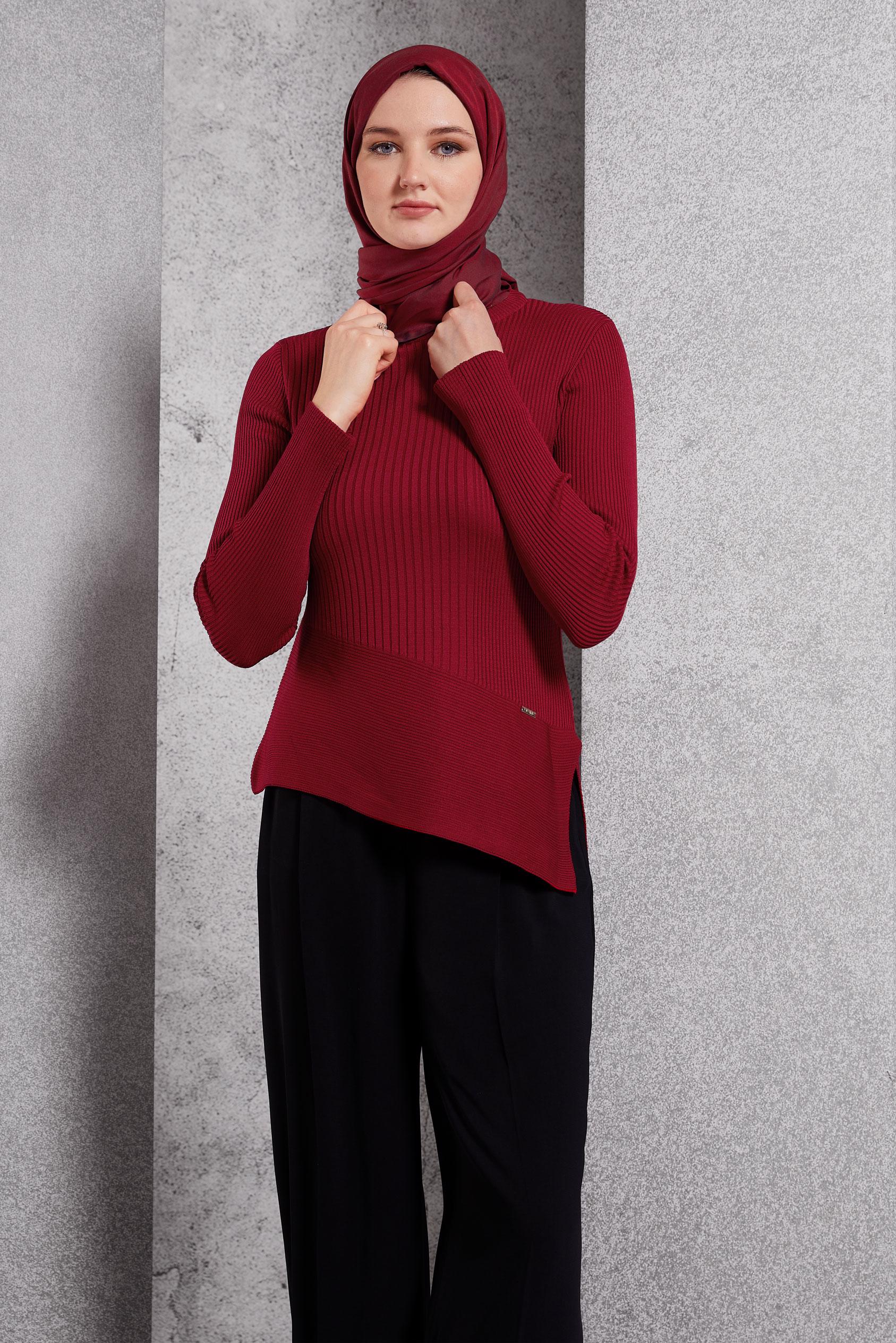 Tesettür giyim KIRMIZI ASİMETRİK KESİM TRİKO KAZAK 45008
