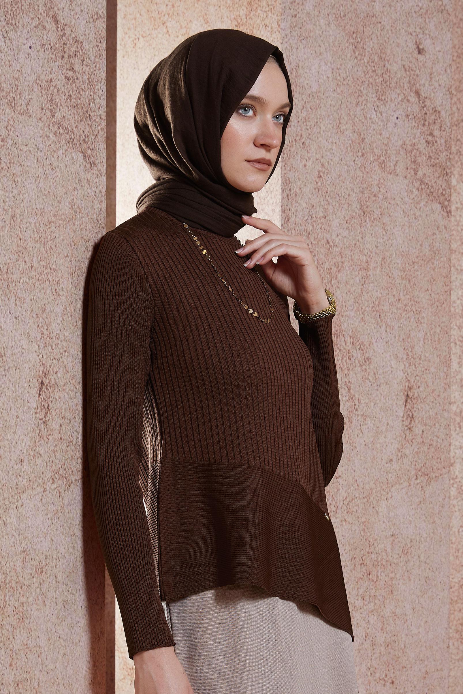 Tesettür giyim KAHVE ASİMETRİK KESİM TRİKO KAZAK 45008