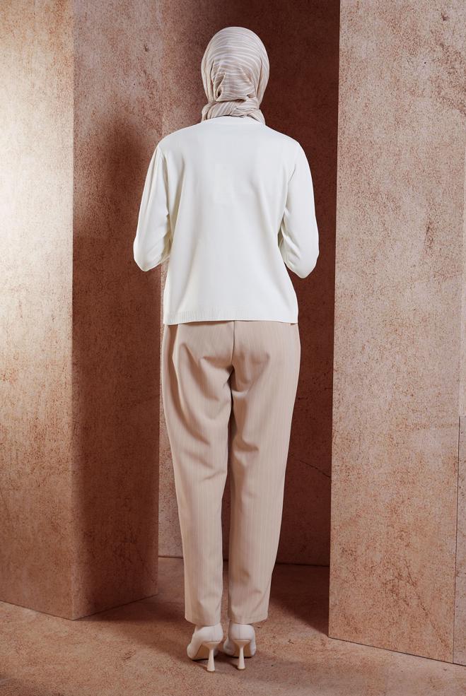 Vêtements hijab BLANC PULL EN MAILLE DROIT 45020 - ALVİNA