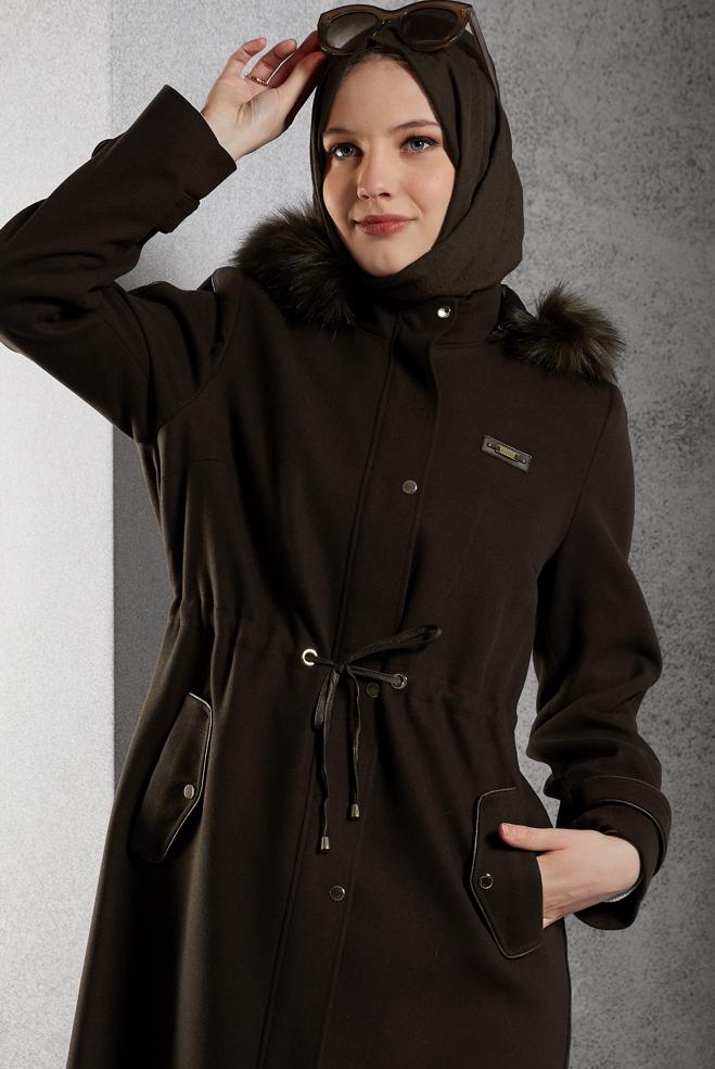 Tesettür giyim KAHVE KAPÜŞONLU MANTO 90560 - ALVİNA