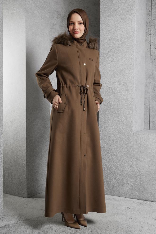 Tesettür giyim KAHVE KAPÜŞONLU MANTO 90560 - ALVİNA