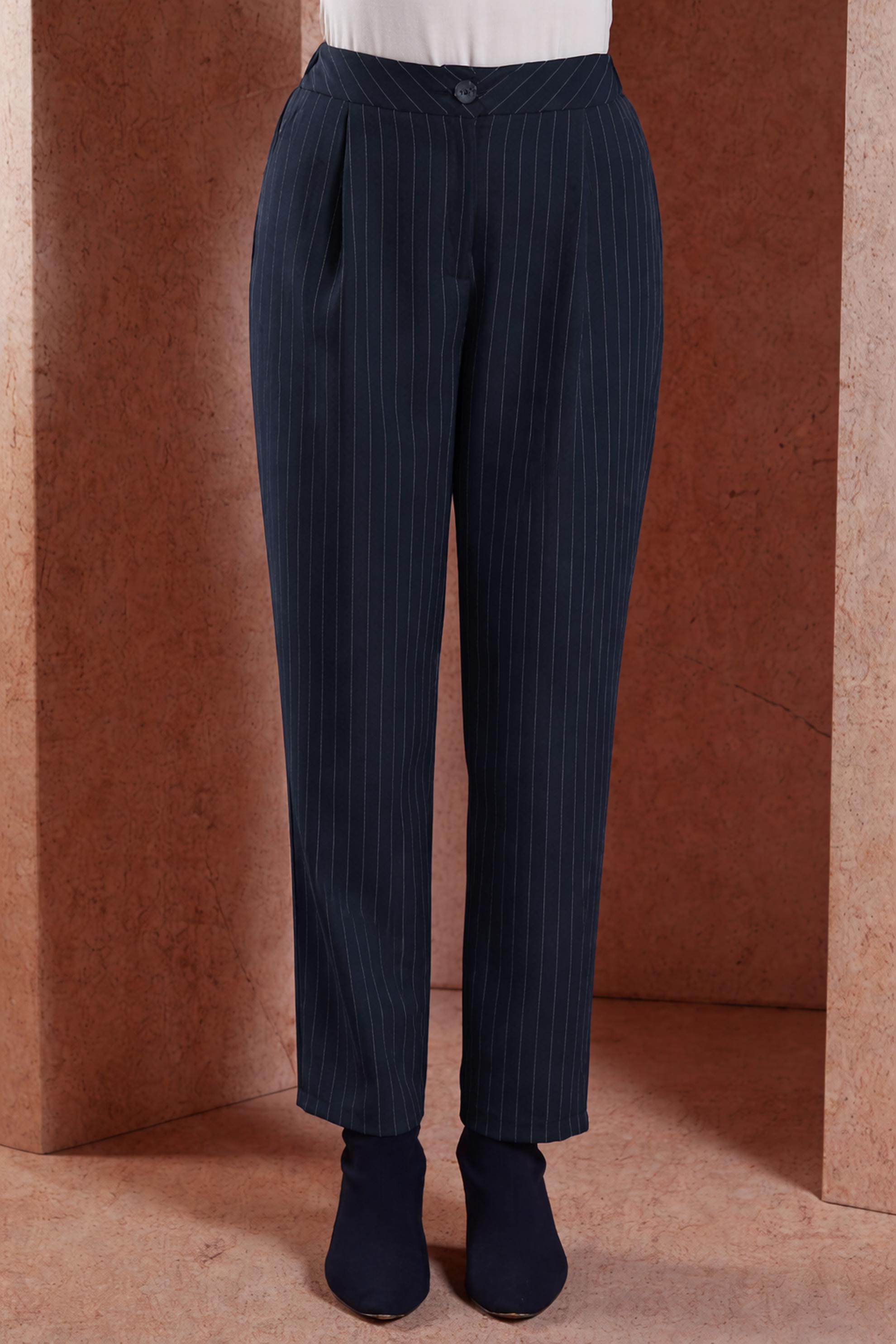 Tesettür giyim LACİVERT ÇİZGİLİ HAVUÇ PANTOLON 70782