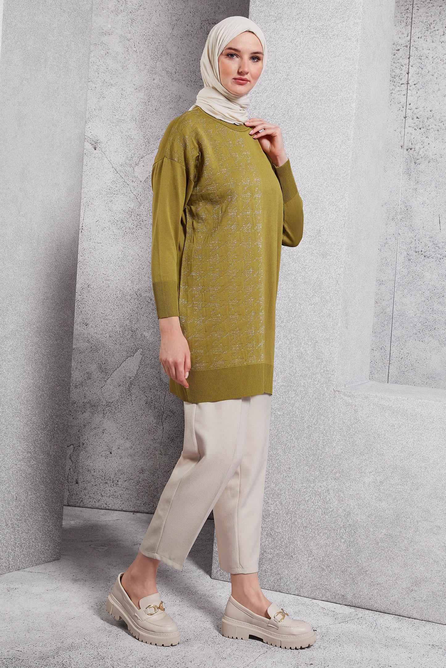 Tesettür giyim EKRU HAVUÇ KESİM PANTOLON 70792