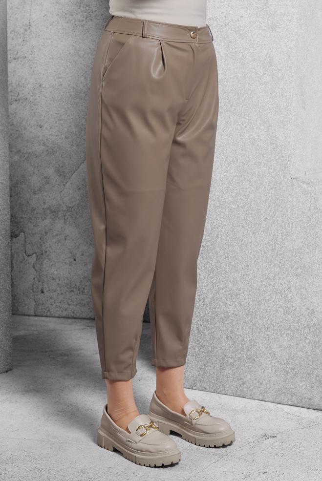 Vêtements hijab BEIGE PANTALON EN SIMILI CUIR COUPE CAROTTE 70815 - ALVİNA