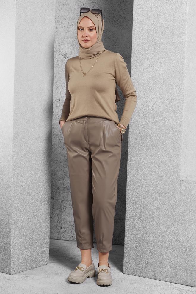 Vêtements hijab BEIGE PANTALON EN SIMILI CUIR COUPE CAROTTE 70815 - ALVİNA