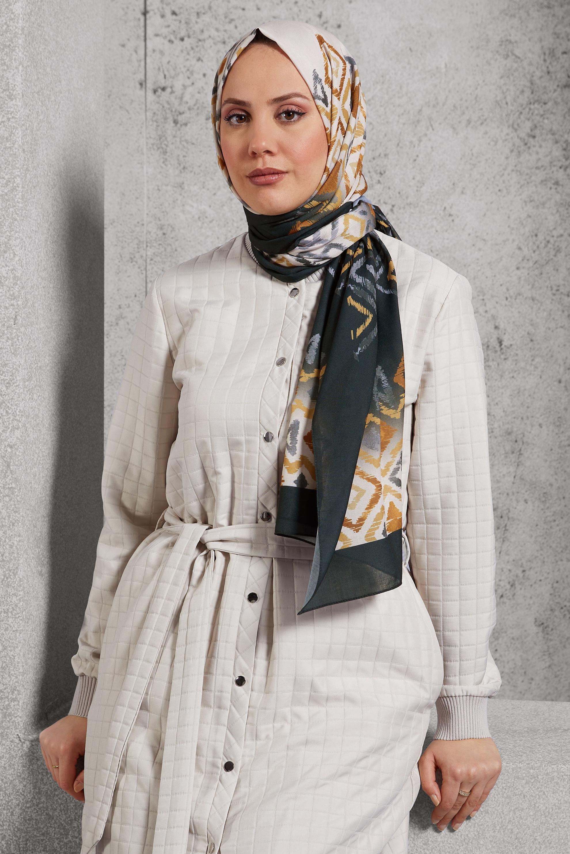 Tesettür giyim SİYAH ALVİNA DESENLİ ŞAL 8503